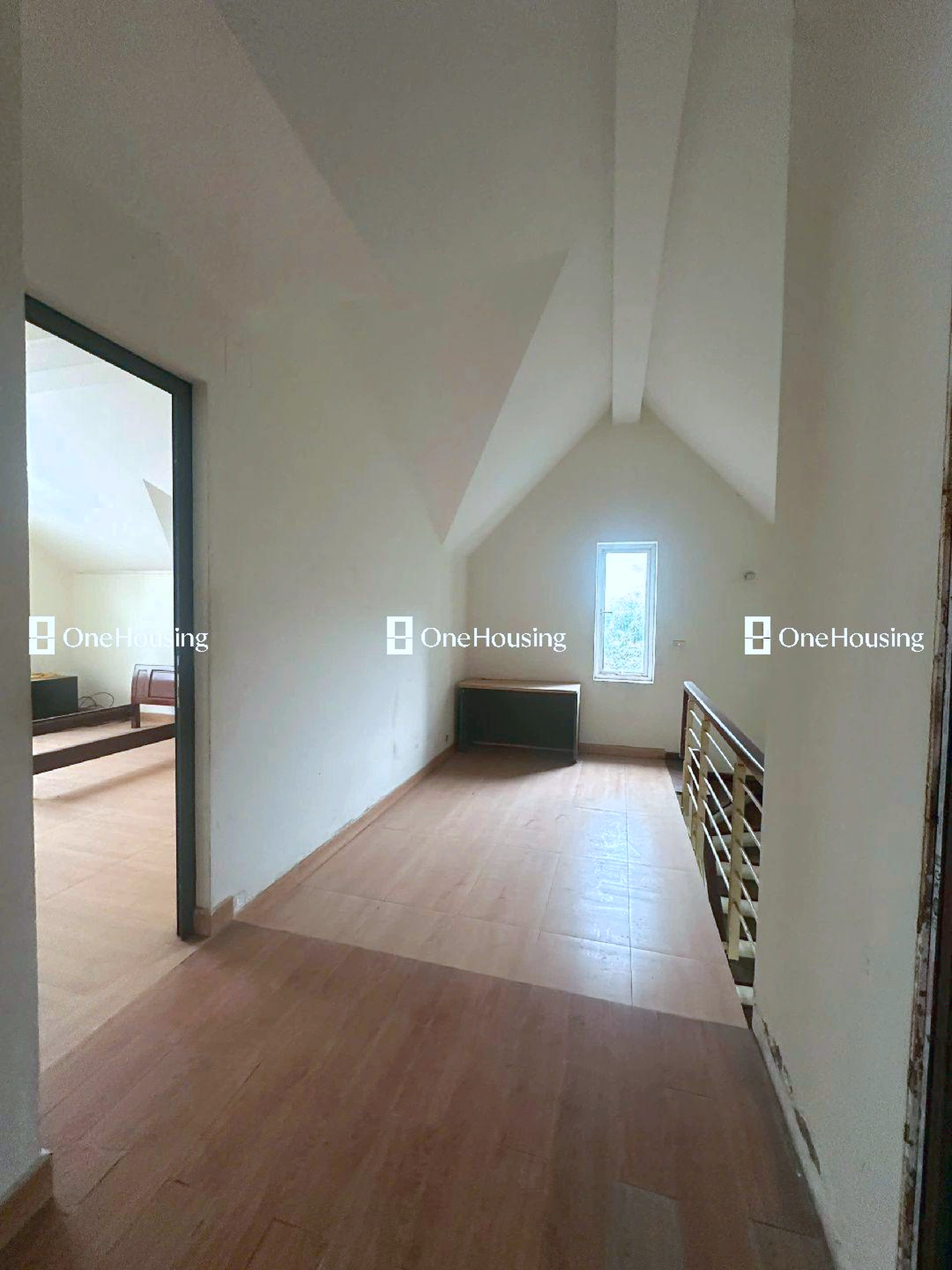 Nhà mặt phố Thọ Tháp, P. Dịch Vọng, Q. Cầu Giấy, TP. Hà Nội