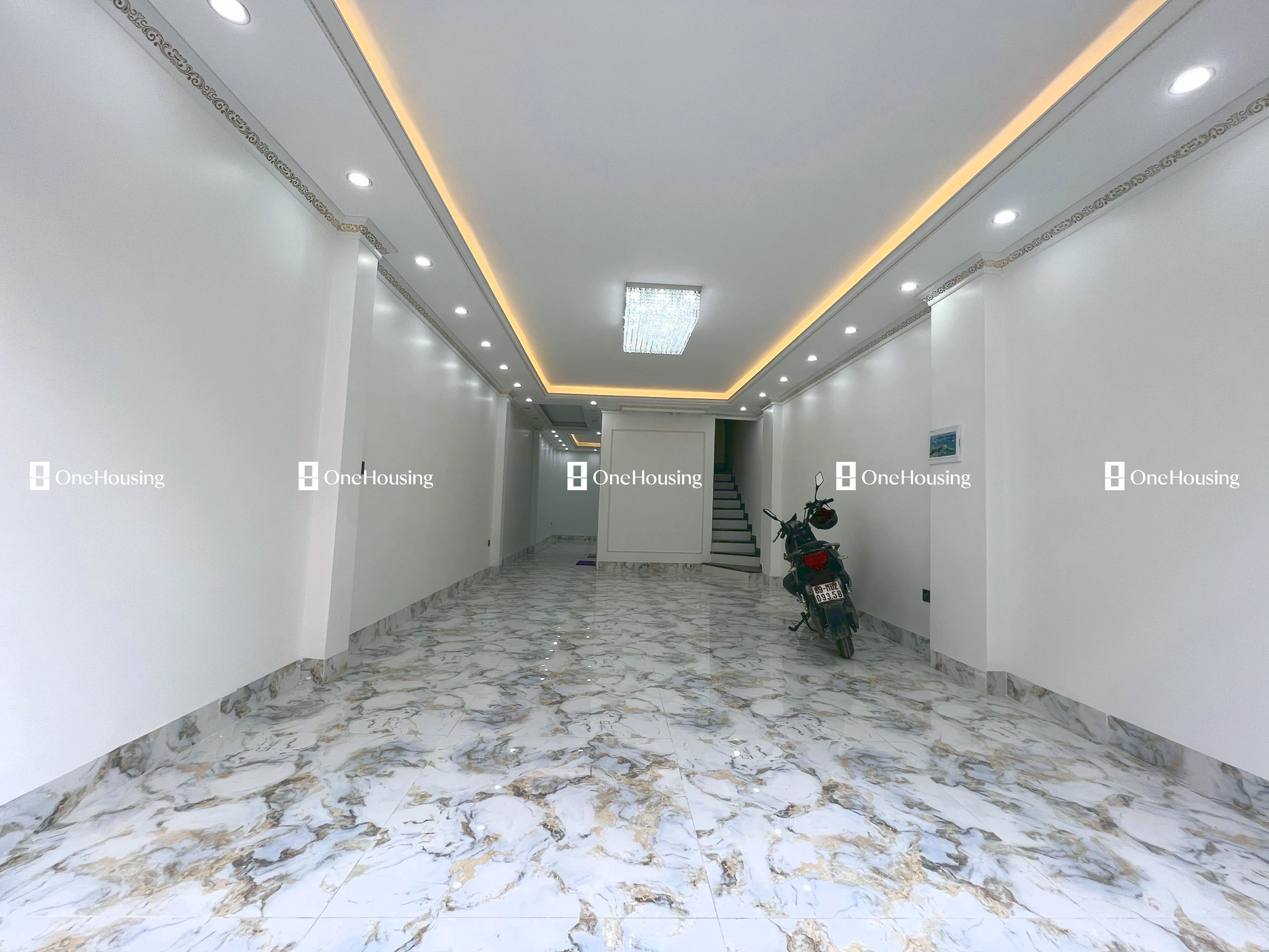 Nhà mặt phố Thanh Am, P. Thượng Thanh, Q. Long Biên, TP. Hà Nội