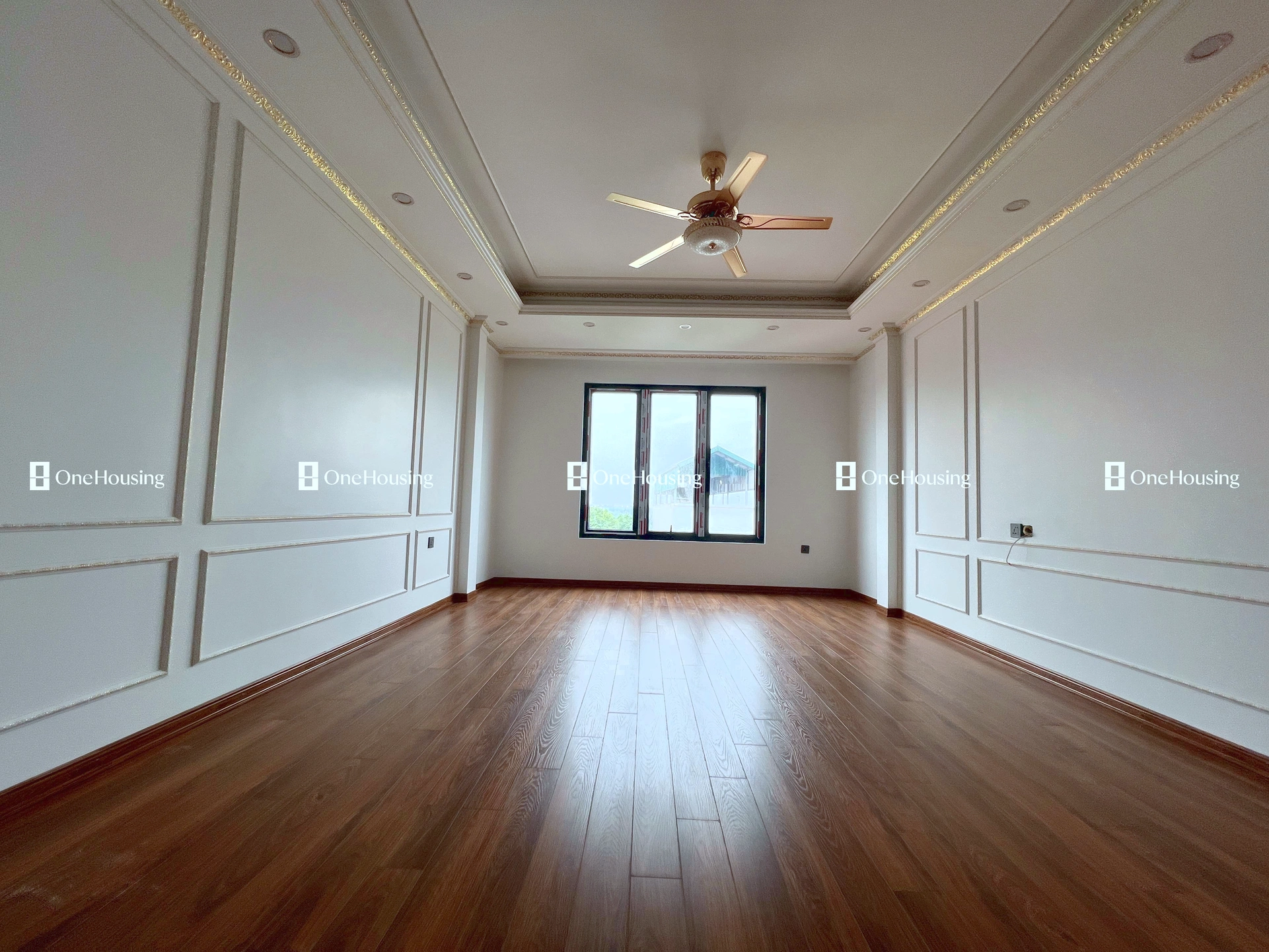 Nhà mặt phố Thanh Am, P. Thượng Thanh, Q. Long Biên, TP. Hà Nội