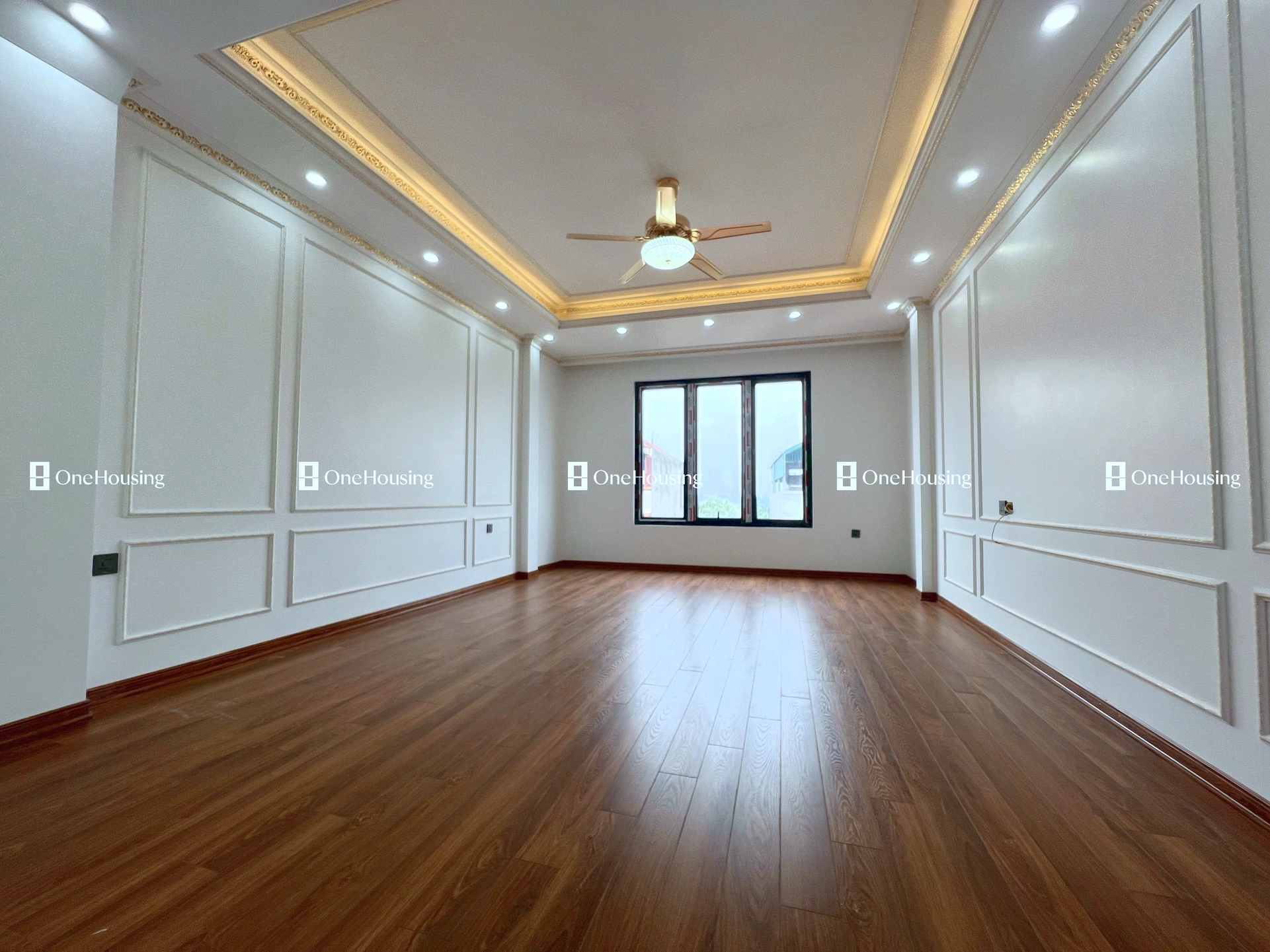 Nhà mặt phố Thanh Am, P. Thượng Thanh, Q. Long Biên, TP. Hà Nội