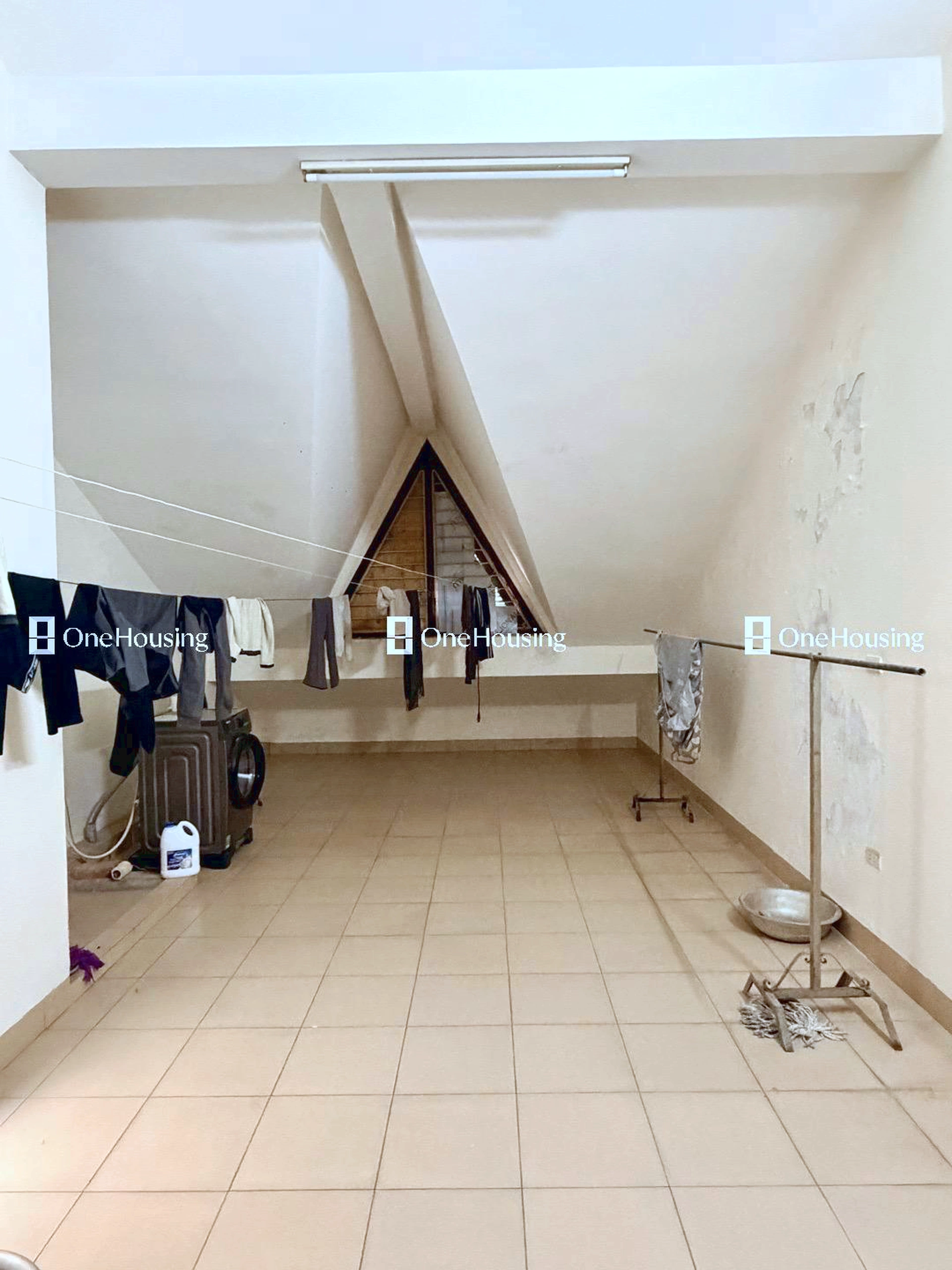 Nhà mặt ngõ cách Lạc Long Quân 30m, P. Nghĩa Đô, Q. Cầu Giấy, TP. Hà Nội