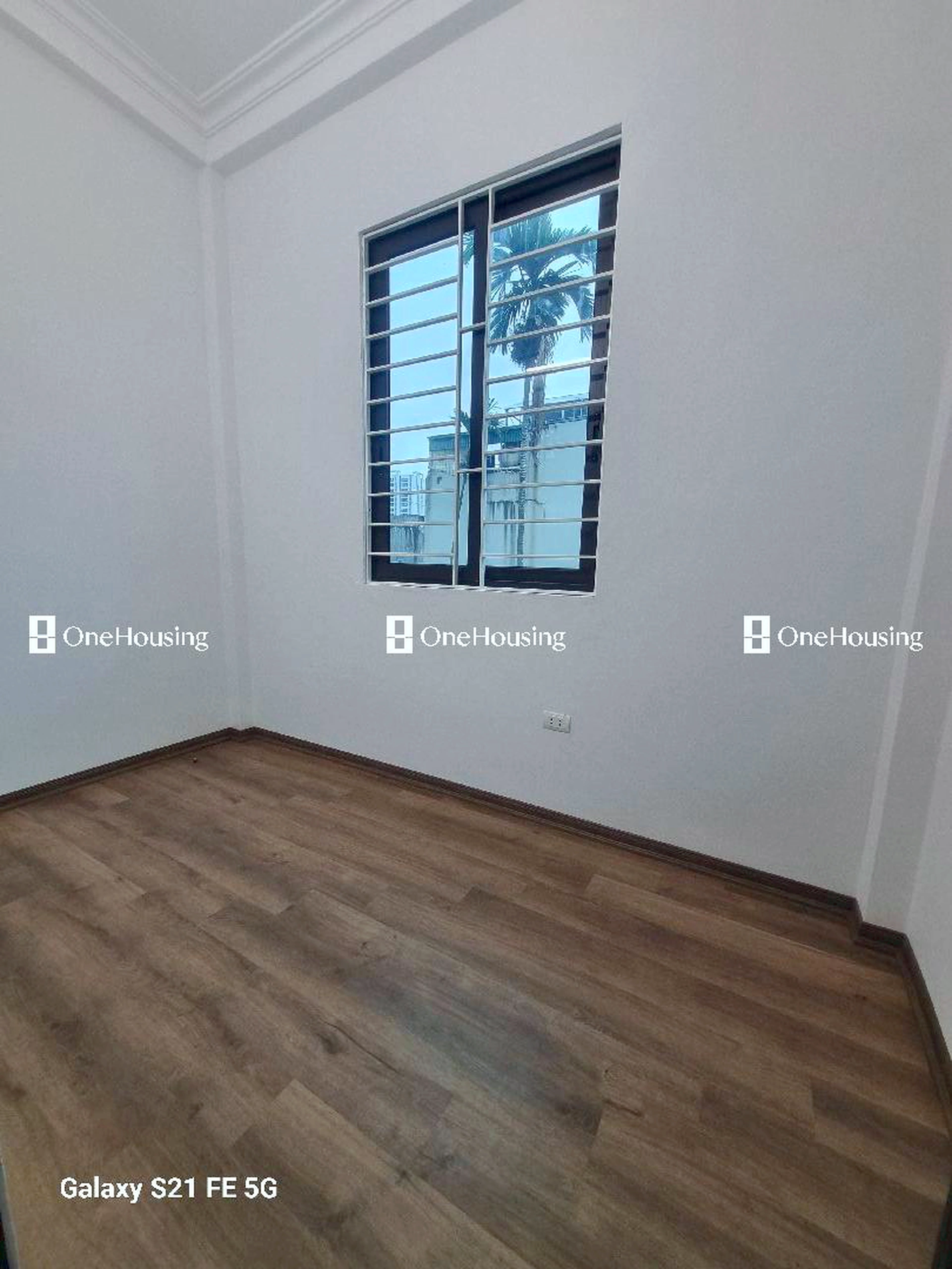 Nhà mặt ngõ cách Nguyễn Văn Linh 200m, P. Phúc Đồng, Q. Long Biên, TP. Hà Nội