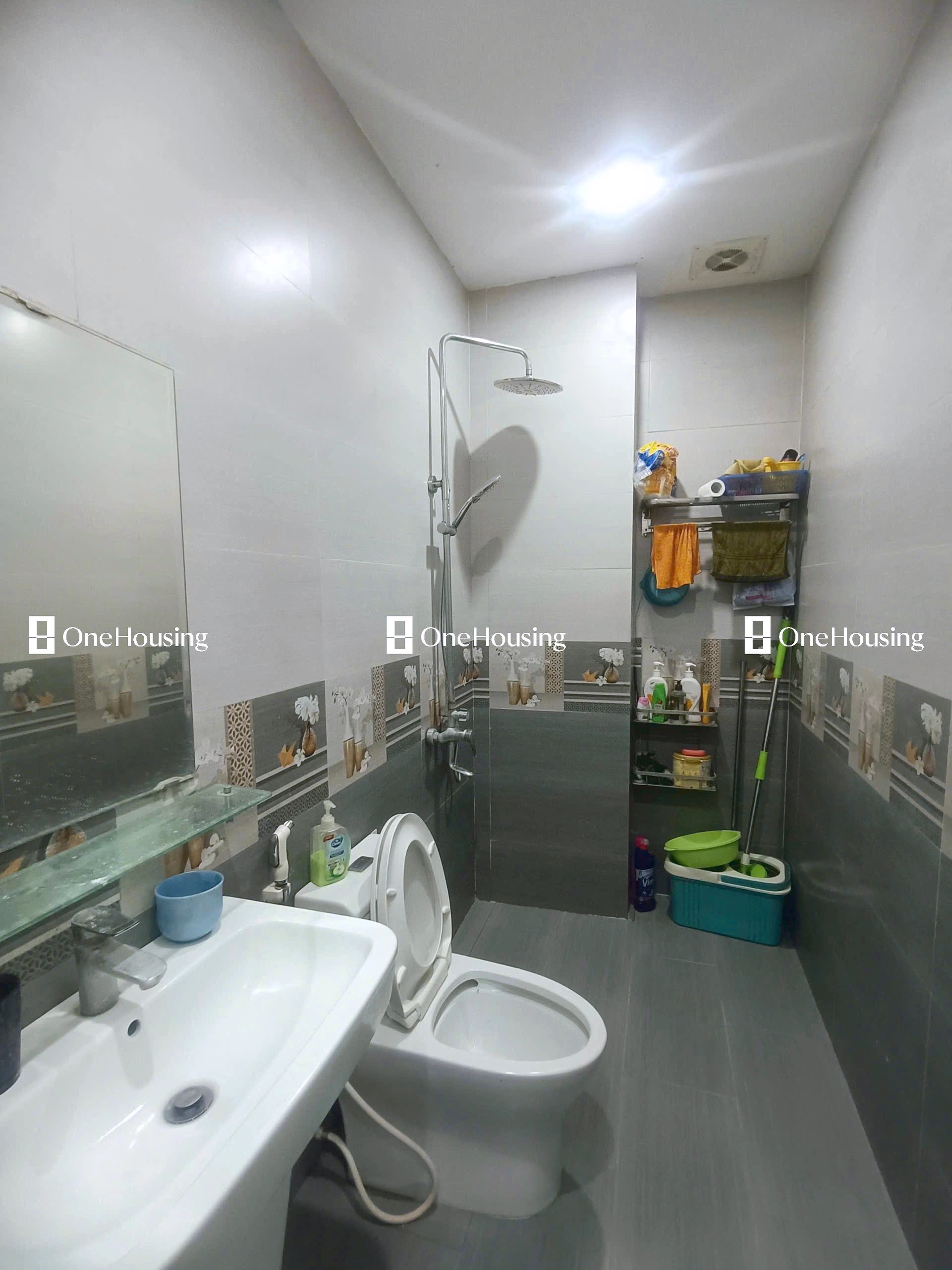 Nhà mặt phố Hoàng Cầu, P. Trung Liệt, Q. Đống Đa, TP. Hà Nội