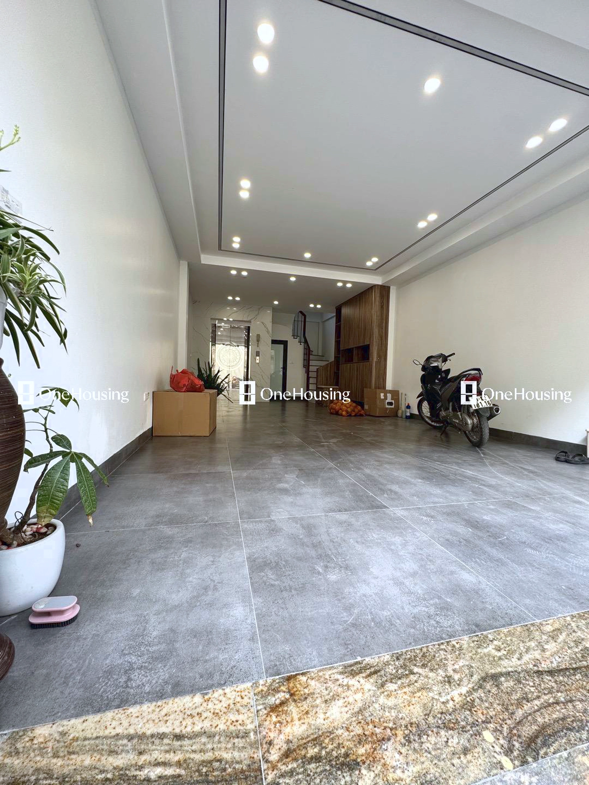 Nhà mặt ngõ cách Ngọc Thụy (mặt đê và đường gom chân đê) 50m, P. Ngọc Thụy, Q. Long Biên, TP. Hà Nội