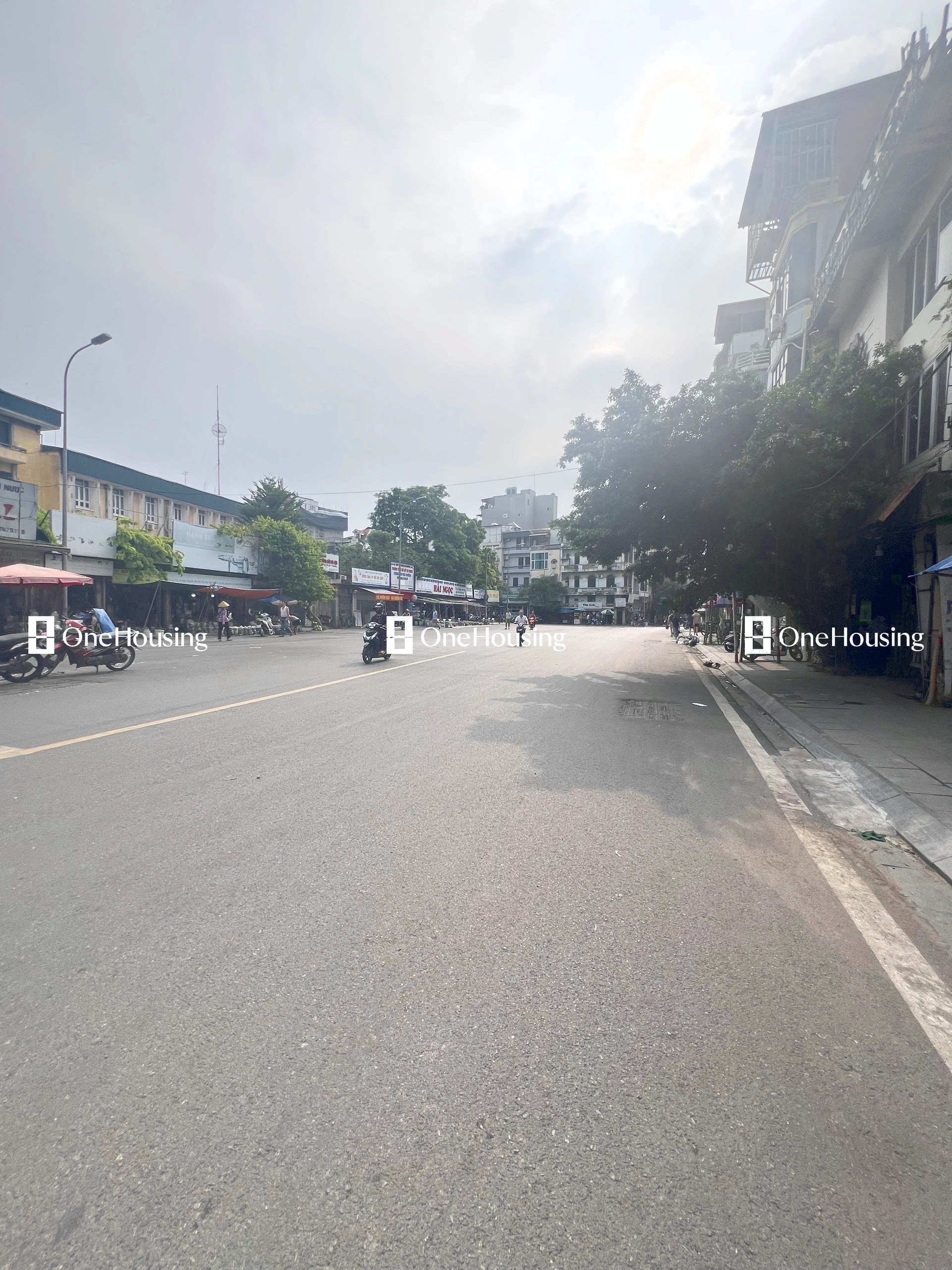 Nhà mặt phố Nguyễn Khuyến, P. Văn Miếu, Q. Đống Đa, TP. Hà Nội