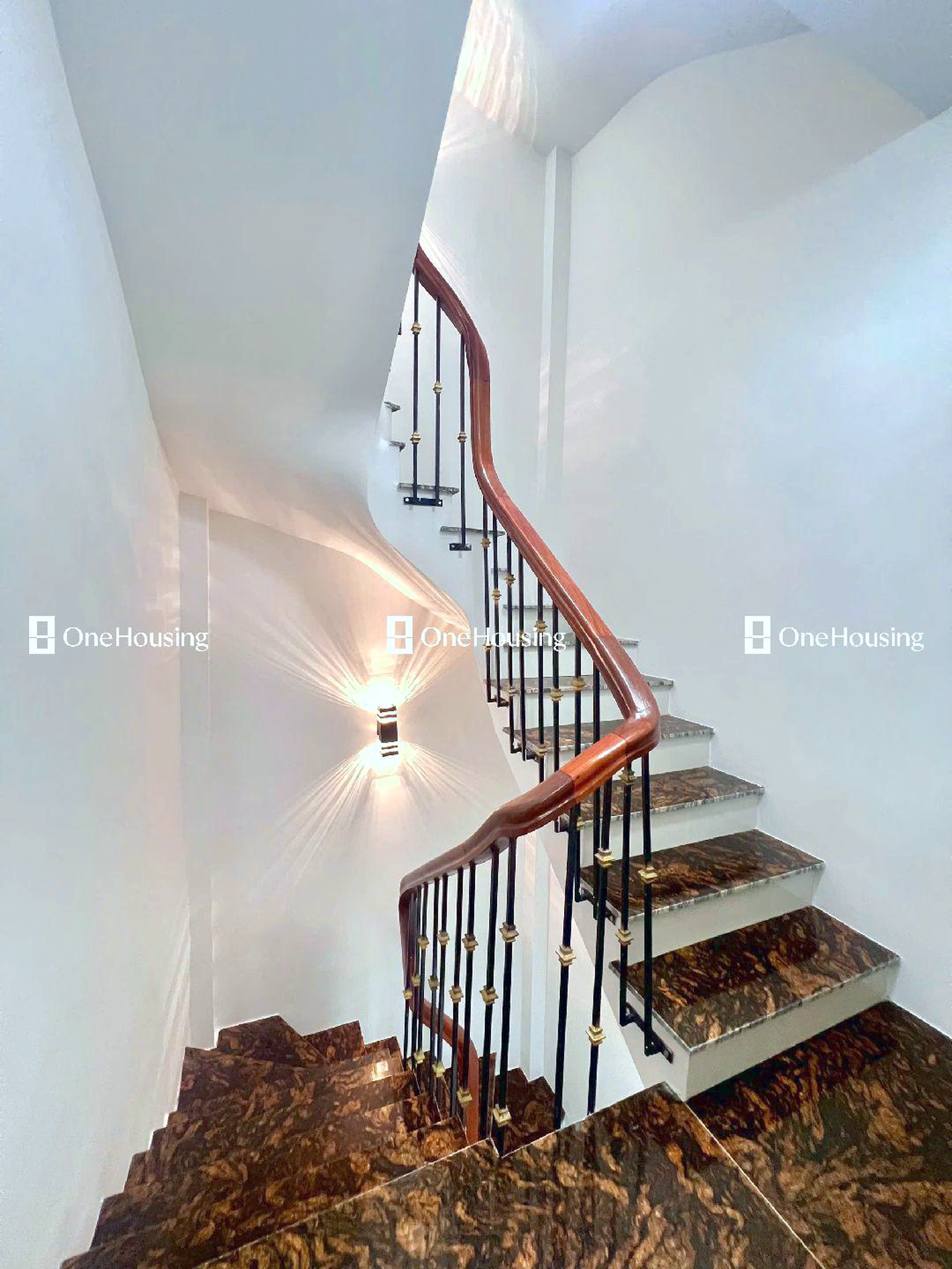 Nhà mặt ngõ cách Tôn Thất Tùng 200m, P. Khương Thượng, Q. Đống Đa, TP. Hà Nội