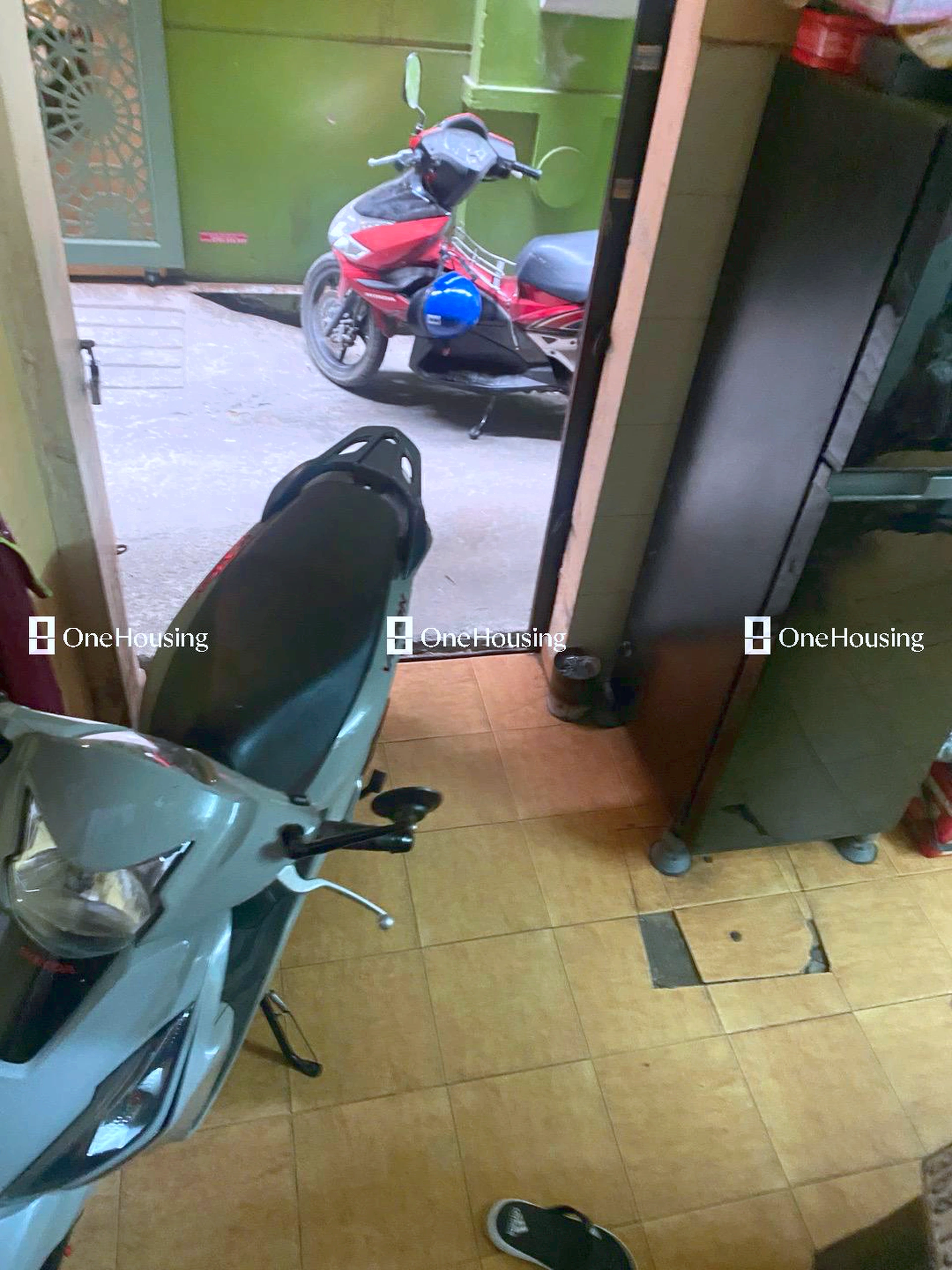 Nhà mặt ngõ cách Trường Chinh 50m, P. Phương Mai, Q. Đống Đa, TP. Hà Nội