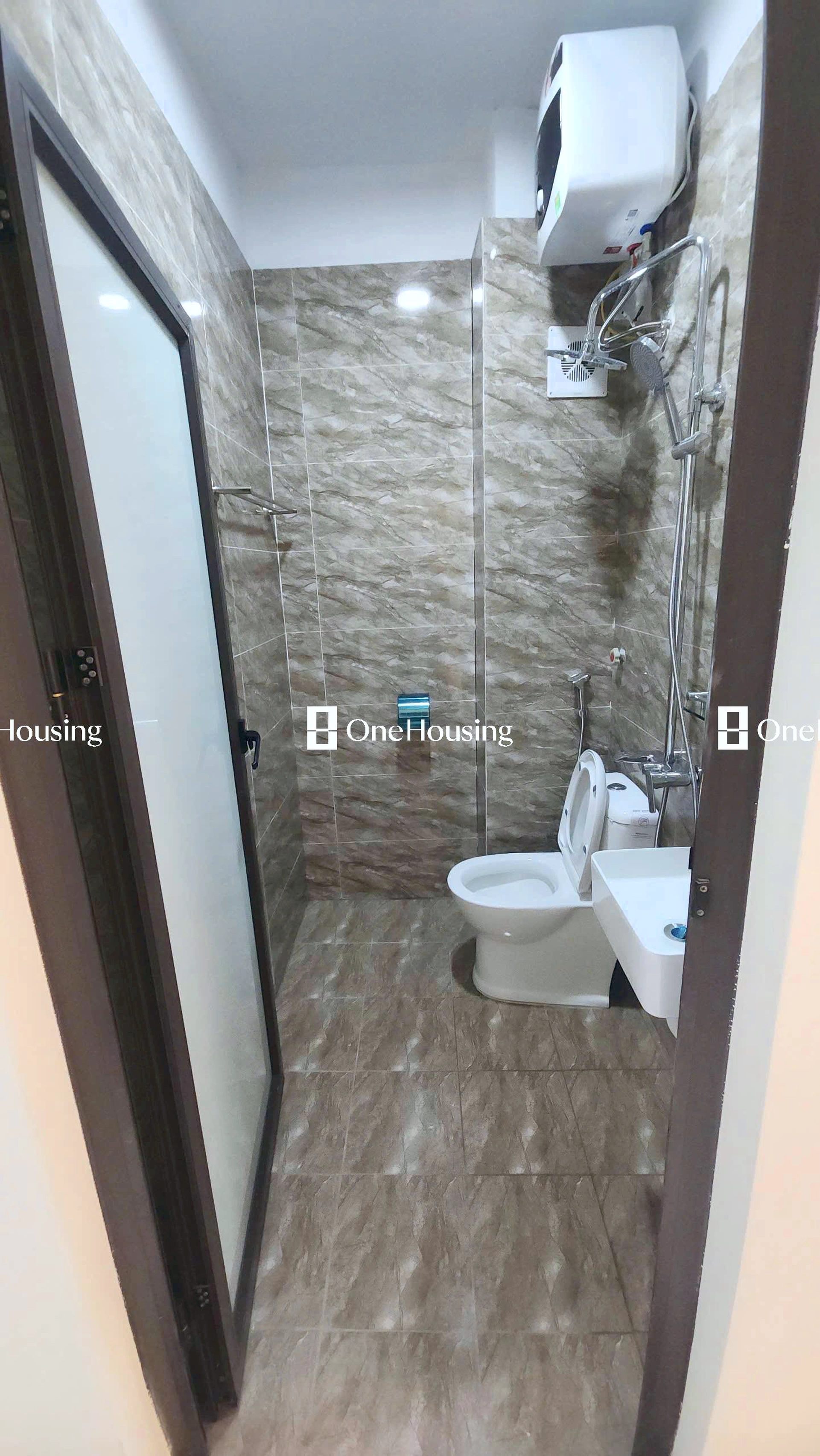 Nhà mặt ngõ cách Bát Khối (Mặt đê sông Hồng) 200m, P. Cự Khối, Q. Long Biên, TP. Hà Nội