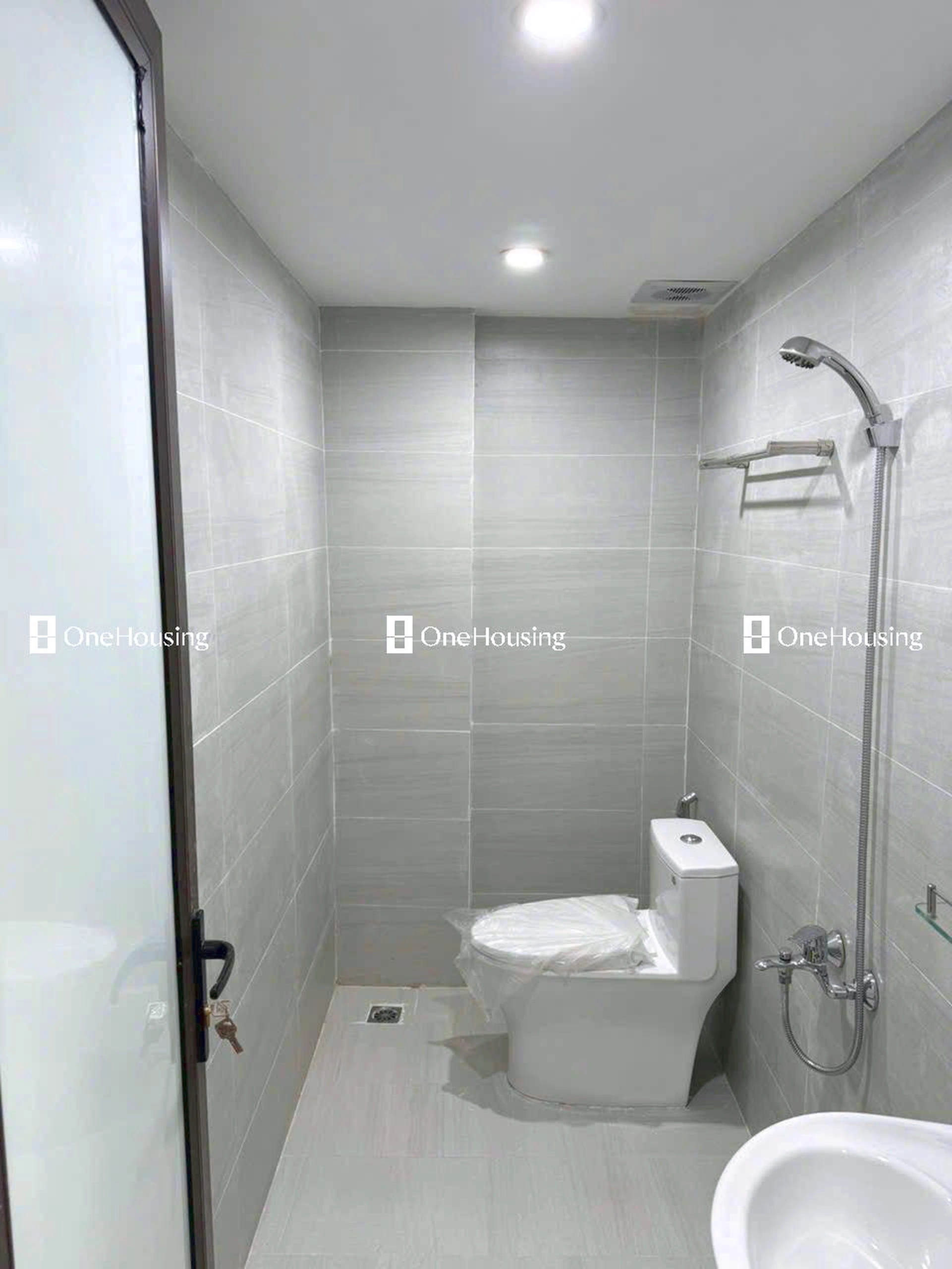 Nhà mặt ngõ cách Nguyễn Ngọc Vũ 50m, P. Trung Hòa, Q. Cầu Giấy, TP. Hà Nội