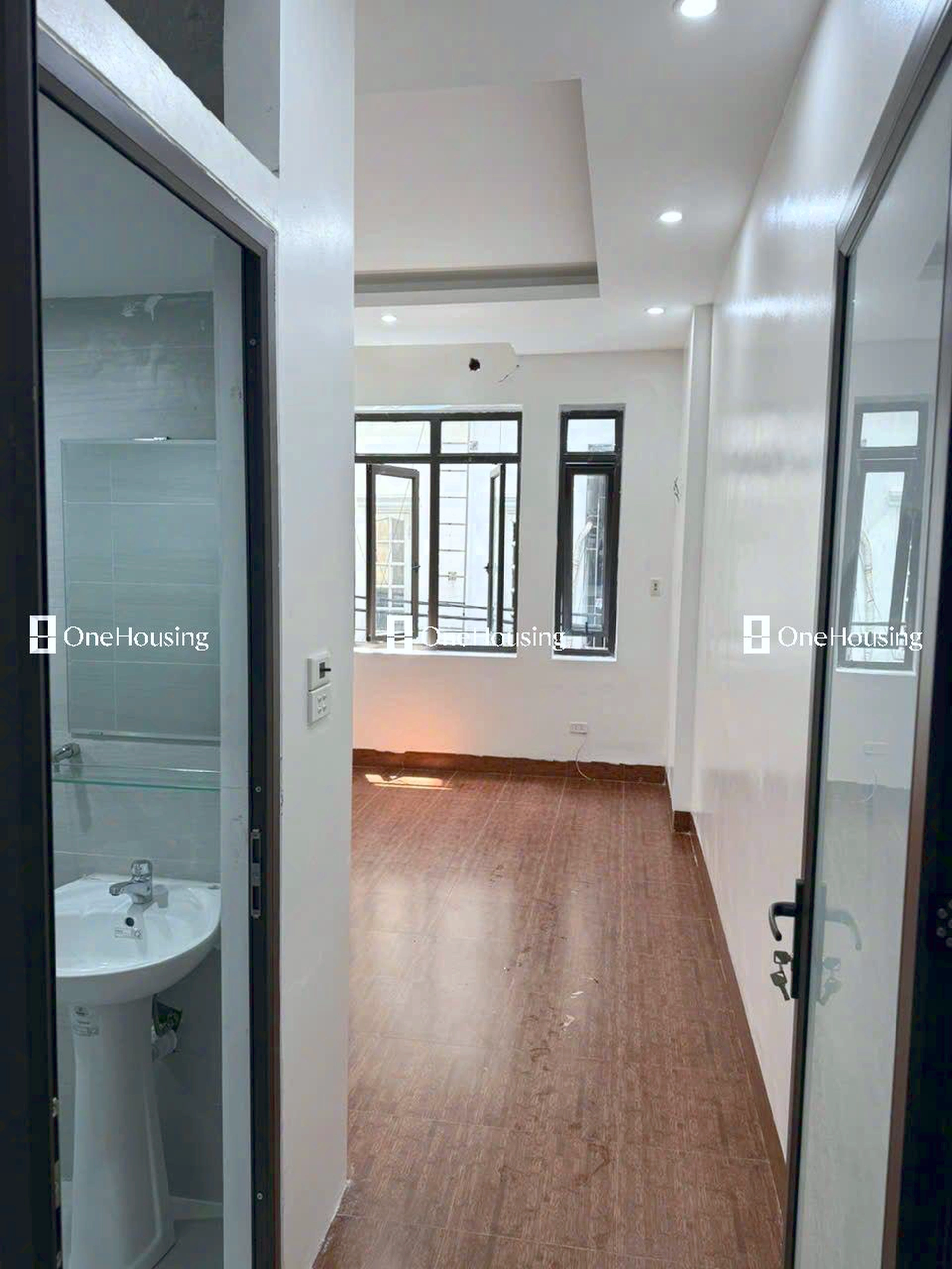 Nhà mặt ngõ cách Nguyễn Ngọc Vũ 50m, P. Trung Hòa, Q. Cầu Giấy, TP. Hà Nội