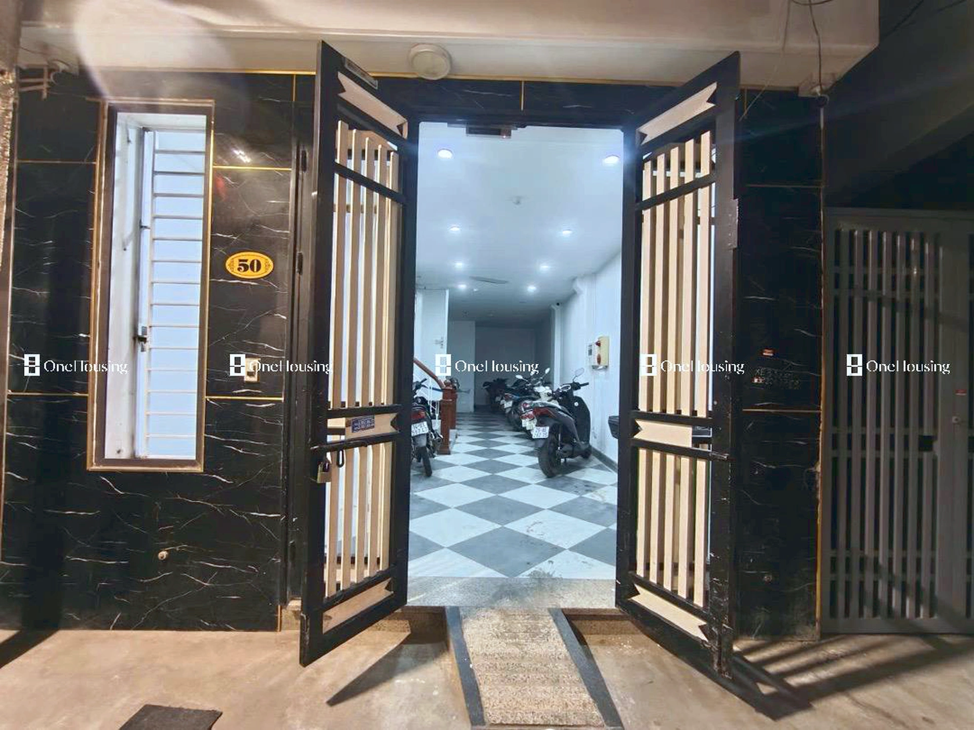 Nhà mặt ngõ cách Bùi Xương Trạch 472m, P. Khương Đình, Q. Thanh Xuân, TP. Hà Nội