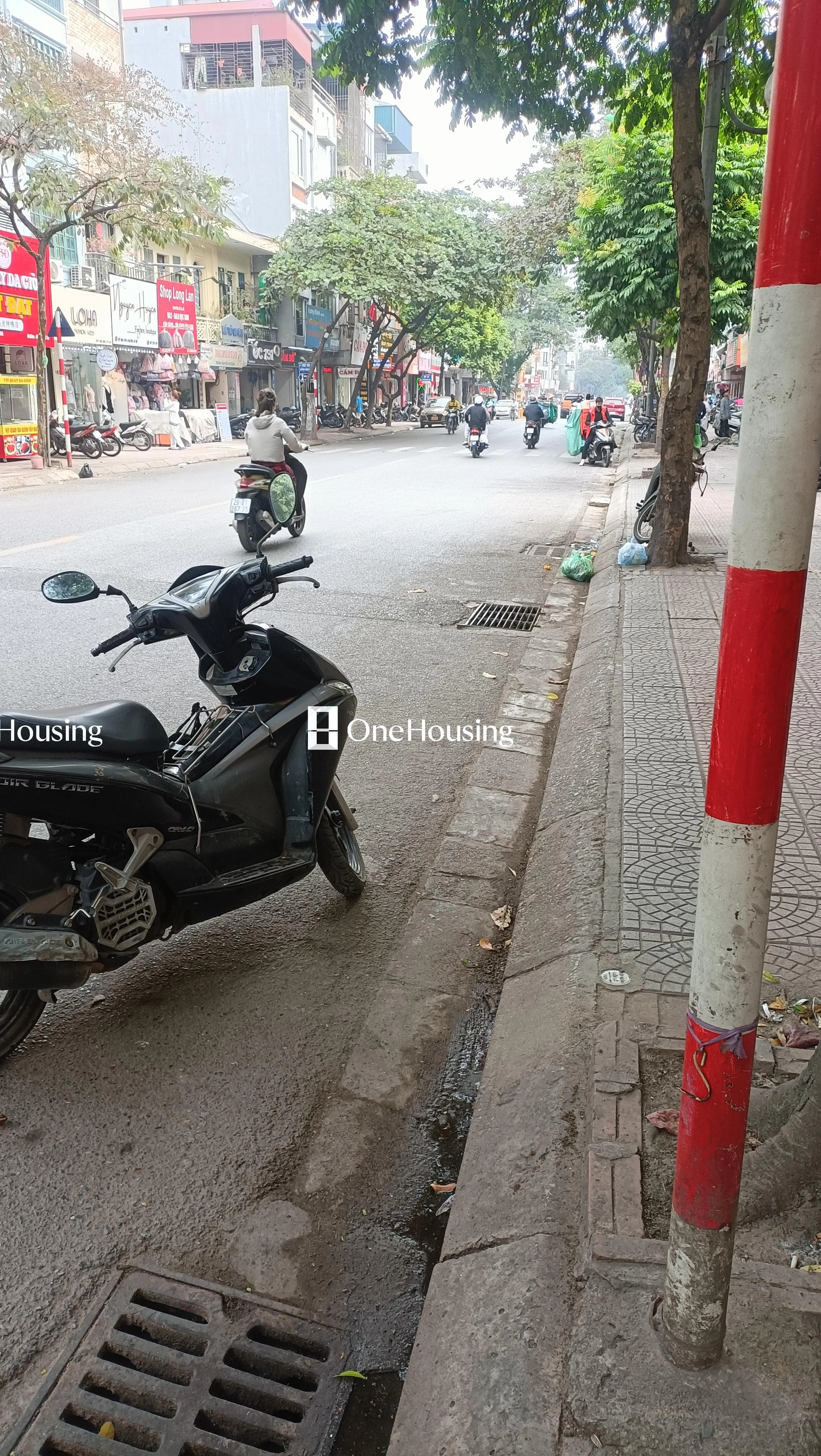 Nhà mặt ngõ cách Ngọc Lâm 20m, P. Ngọc Lâm, Q. Long Biên, TP. Hà Nội