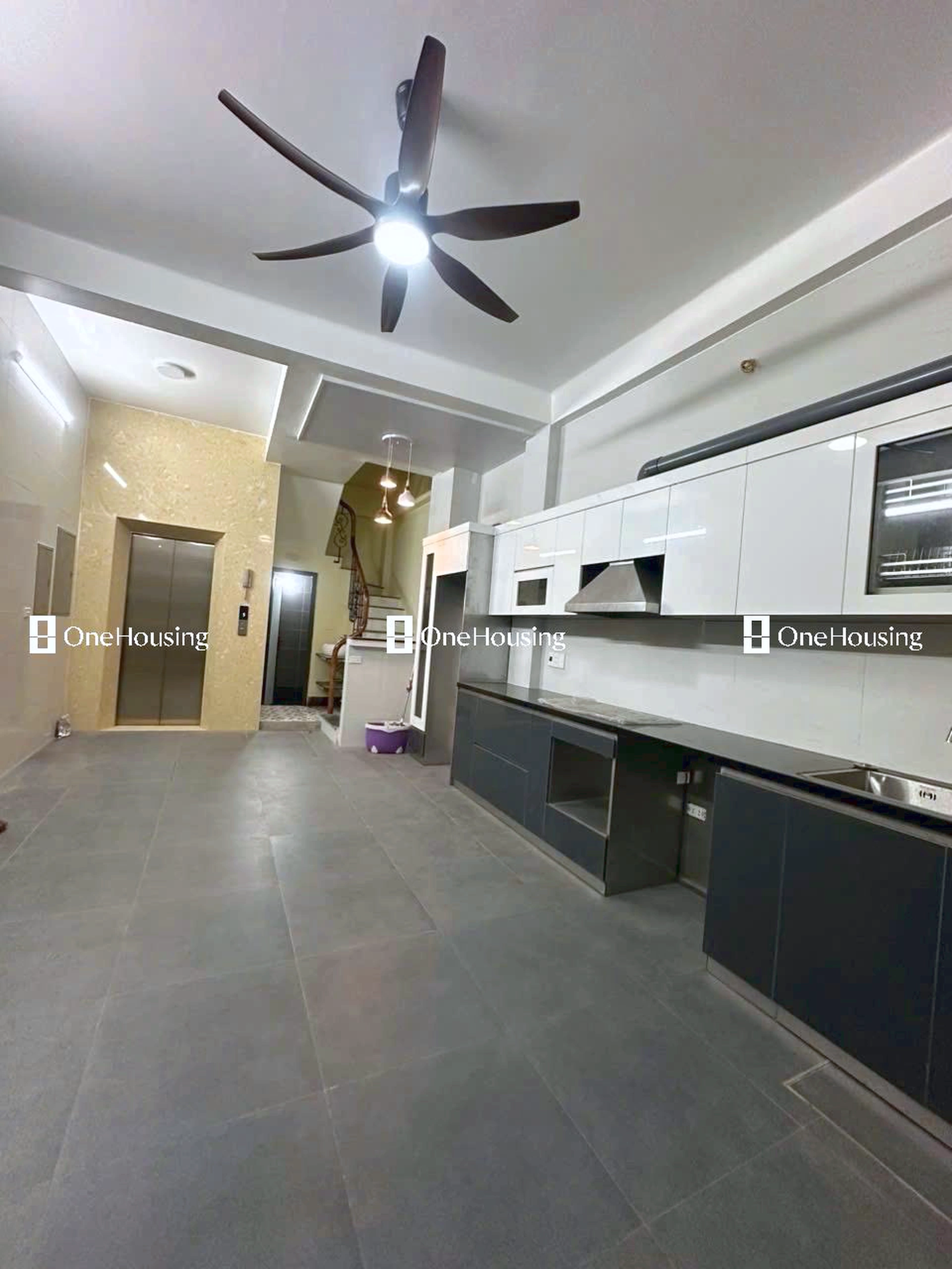 Nhà mặt ngõ cách Ngọc Thụy (mặt đê và đường gom chân đê) 100m, P. Ngọc Thụy, Q. Long Biên, TP. Hà Nội