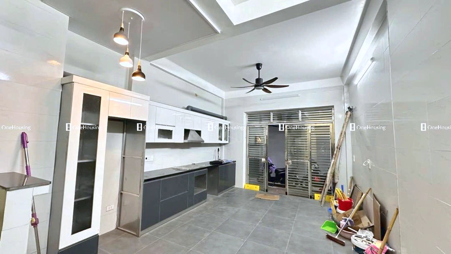 Nhà mặt ngõ cách Ngọc Thụy (mặt đê và đường gom chân đê) 100m, P. Ngọc Thụy, Q. Long Biên, TP. Hà Nội