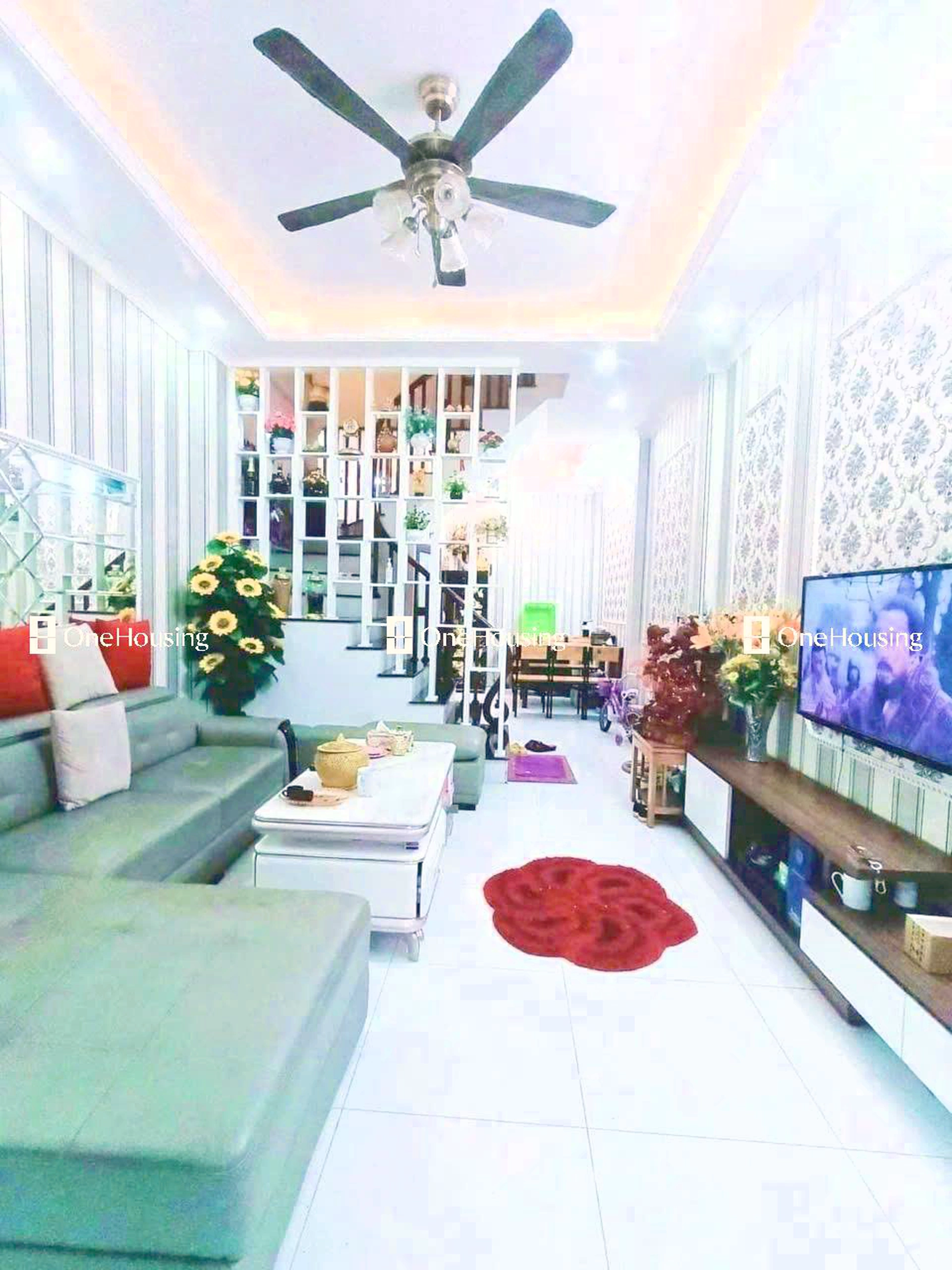 Nhà mặt ngõ cách Nguyễn Văn Linh 300m, P. Phúc Đồng, Q. Long Biên, TP. Hà Nội