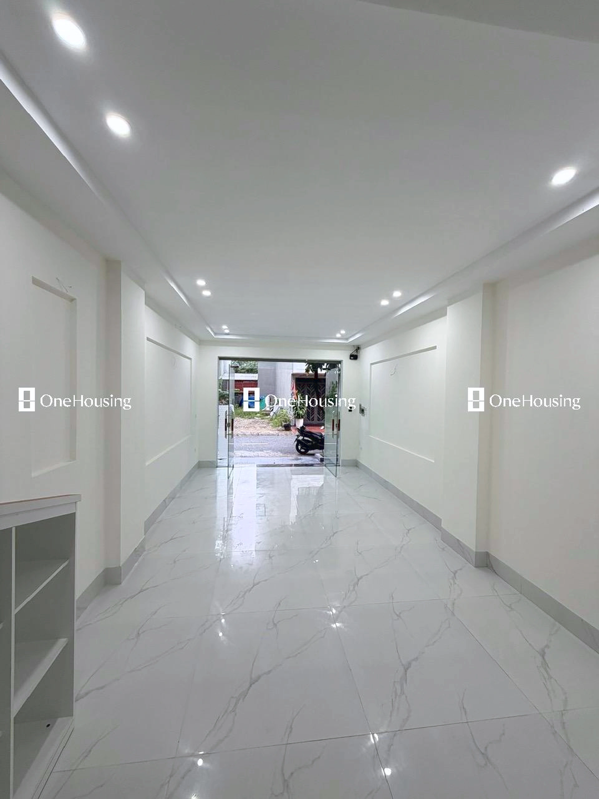 Nhà mặt ngõ cách Phạm Khắc Quảng 20m, P. Giang Biên, Q. Long Biên, TP. Hà Nội