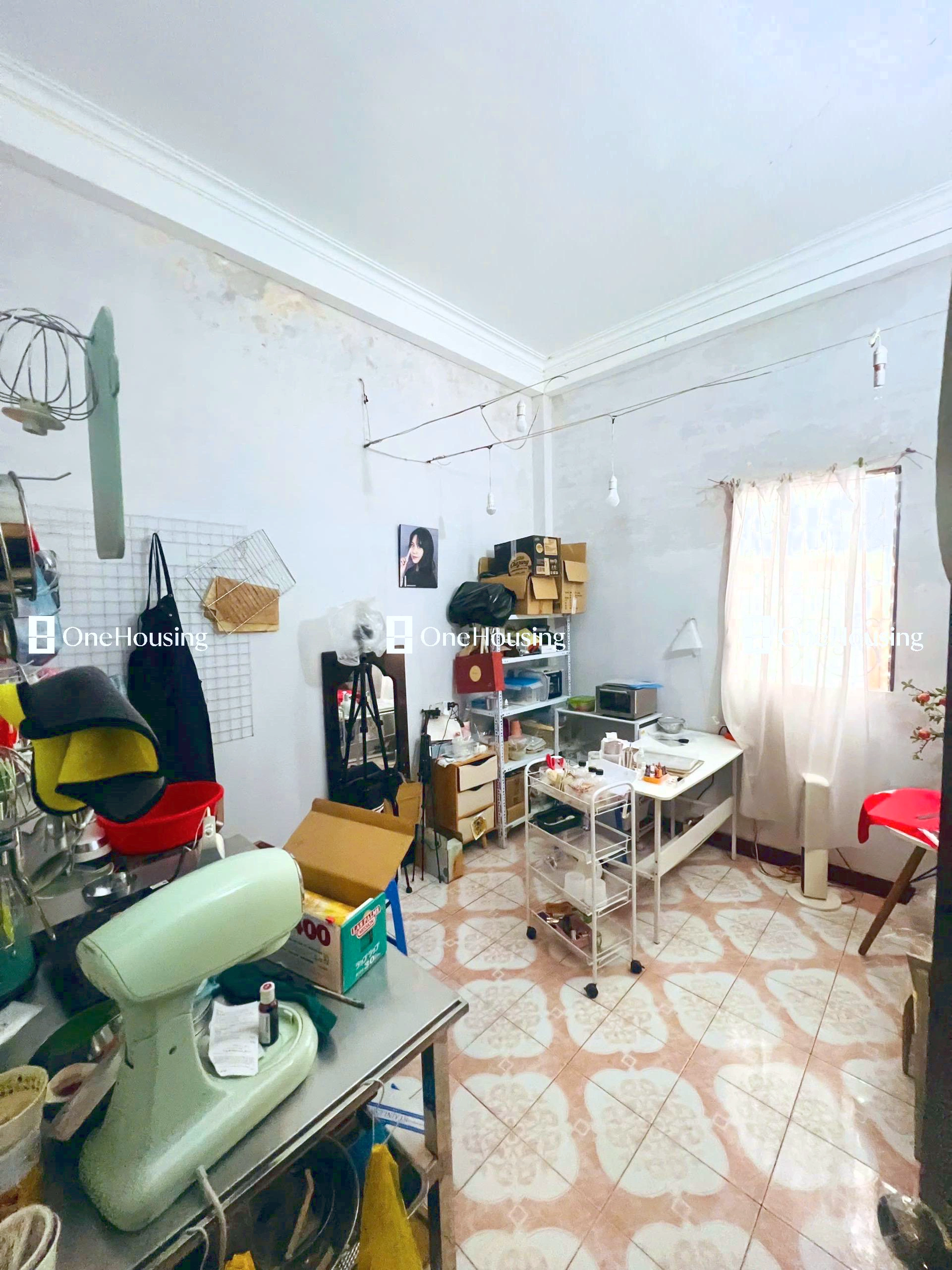 Nhà mặt ngõ cách Dương Quảng Hàm 50m, P. Quan Hoa, Q. Cầu Giấy, TP. Hà Nội