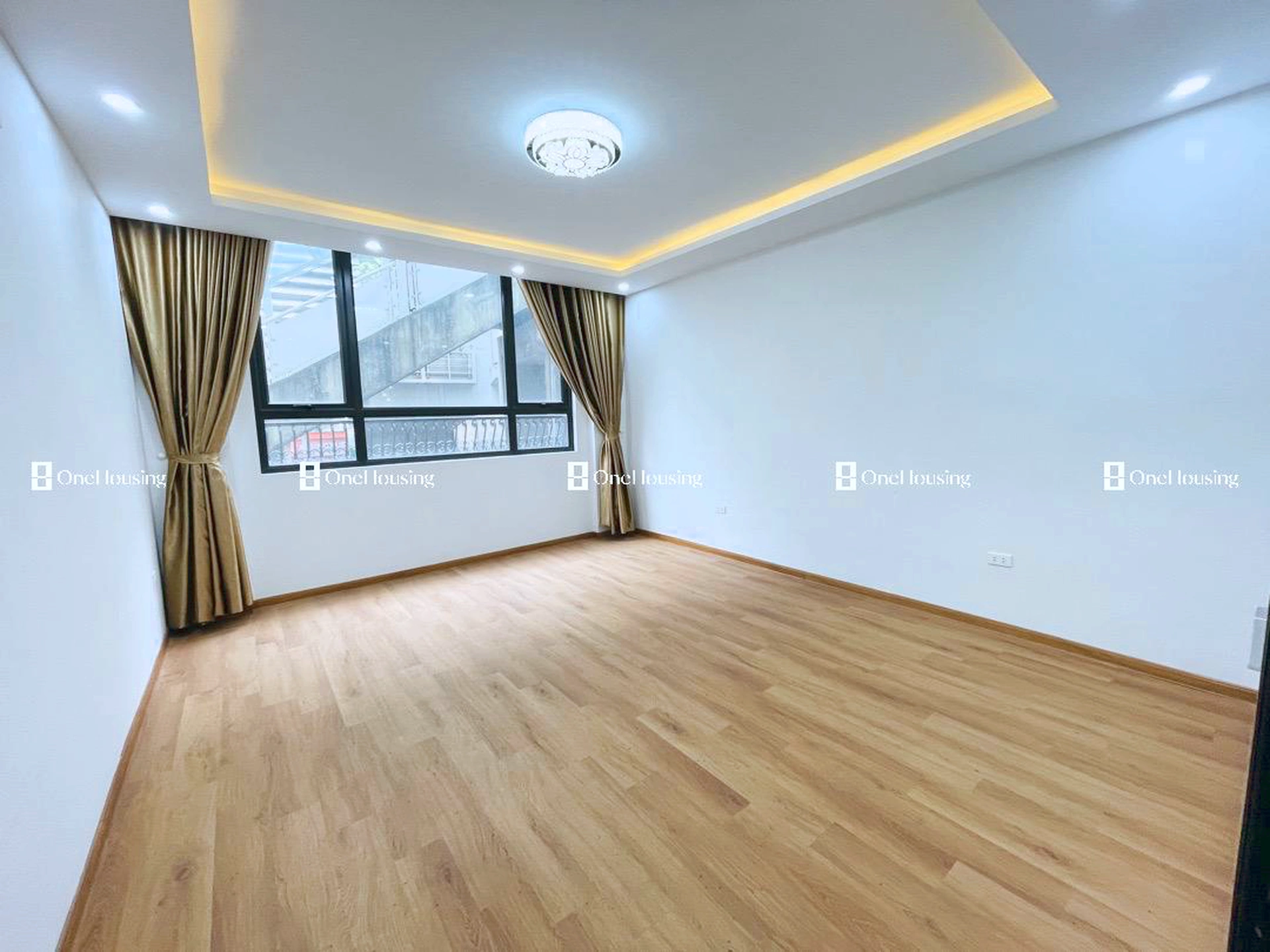 Nhà mặt phố Hồ Tùng Mậu, P. Cầu Diễn, Q. Nam Từ Liêm, TP. Hà Nội