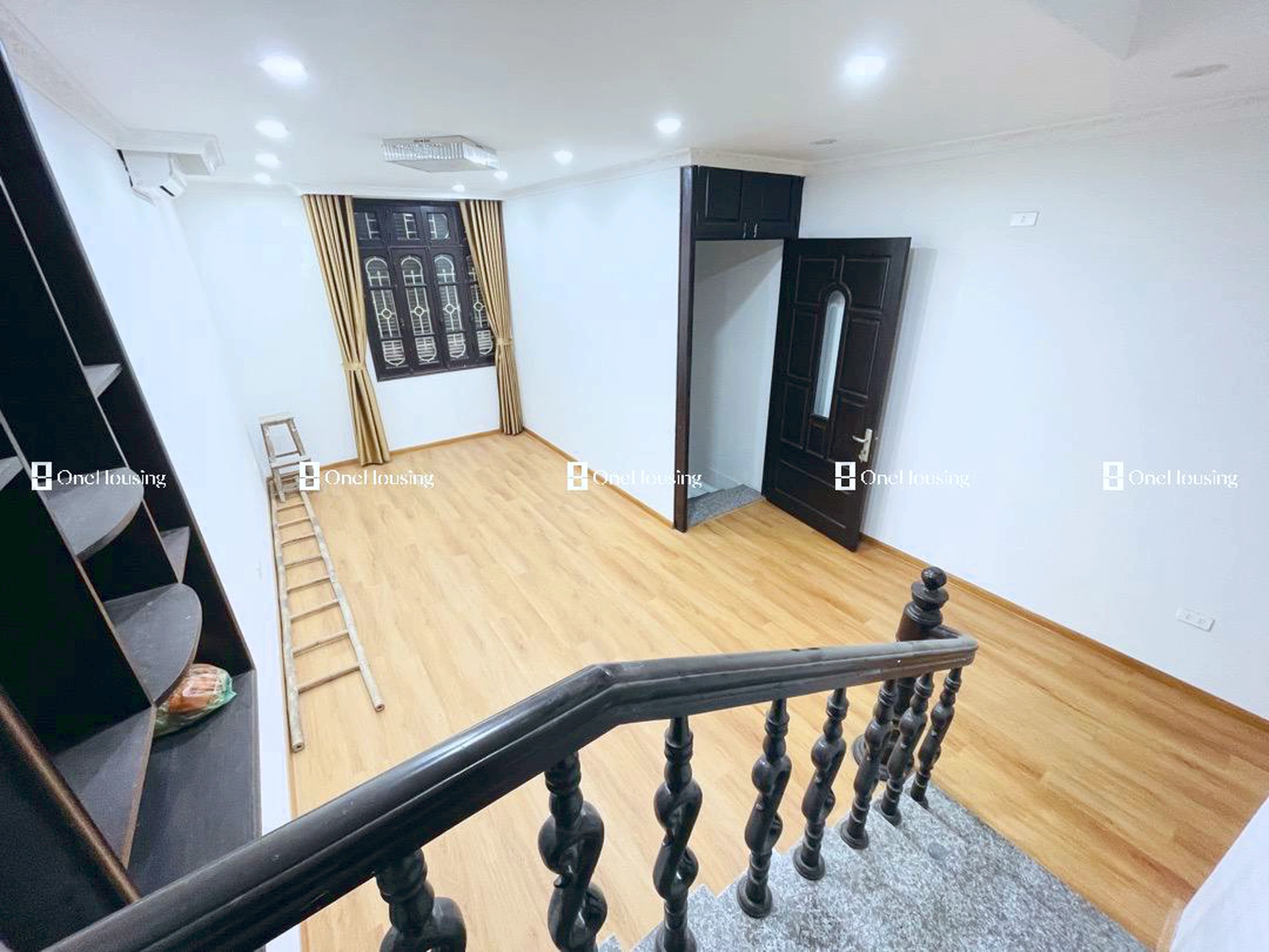 Nhà mặt phố Hồ Tùng Mậu, P. Cầu Diễn, Q. Nam Từ Liêm, TP. Hà Nội