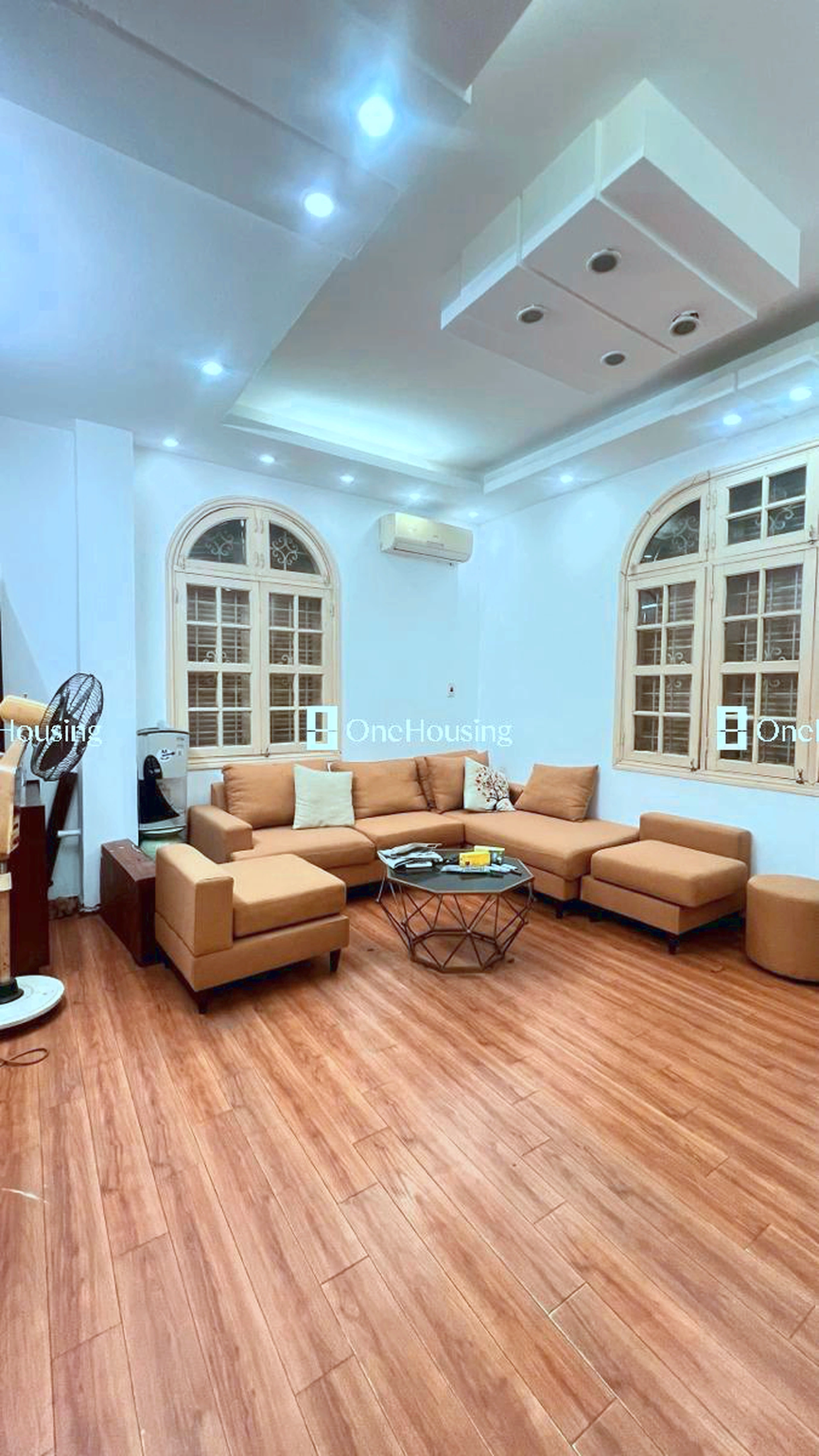 Nhà mặt phố Lý Nam Đế, P. Cửa Đông, Q. Hoàn Kiếm, TP. Hà Nội