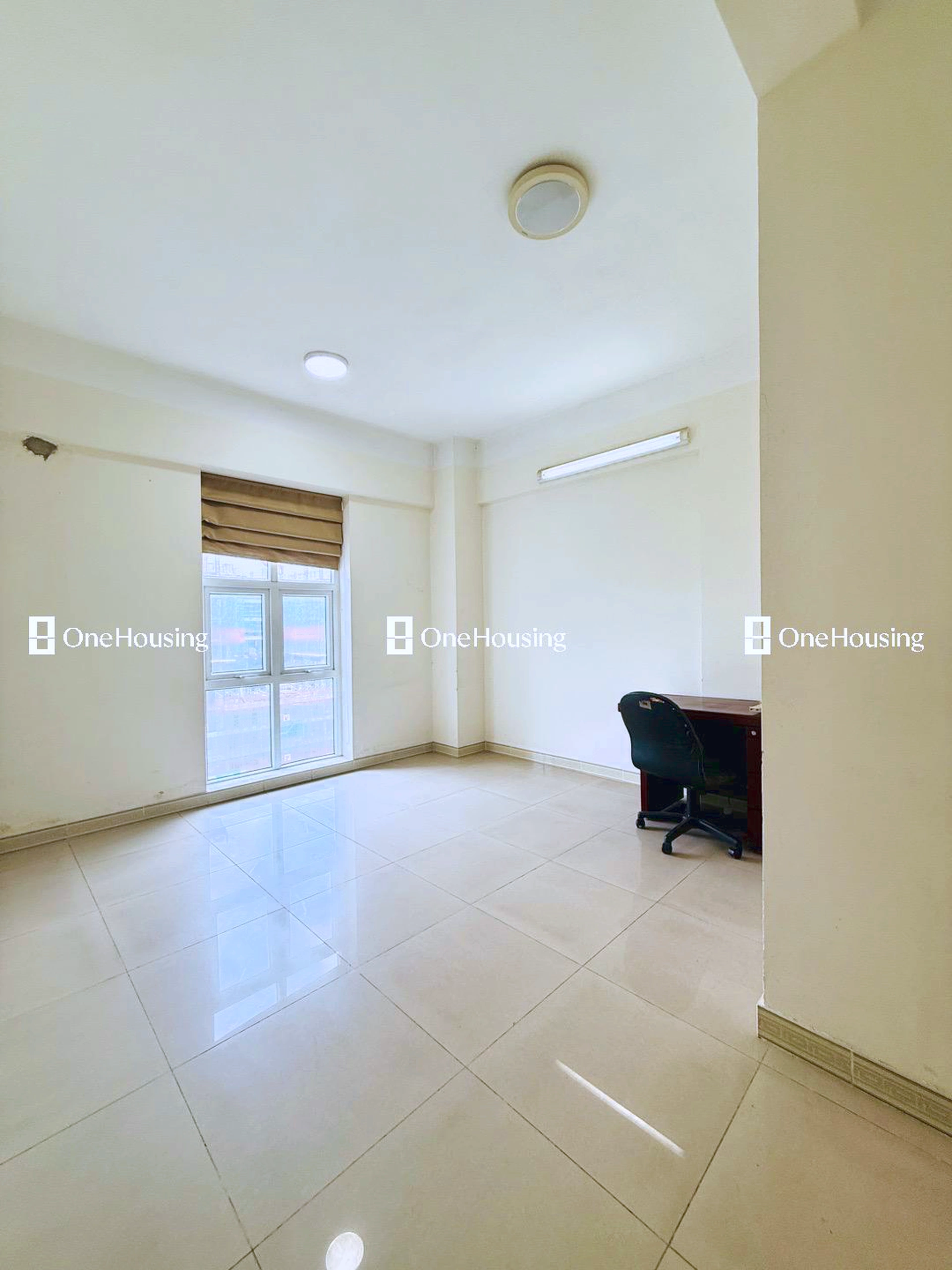 Nhà mặt phố Lạc Long Quân, P. Xuân La, Q. Tây Hồ, TP. Hà Nội