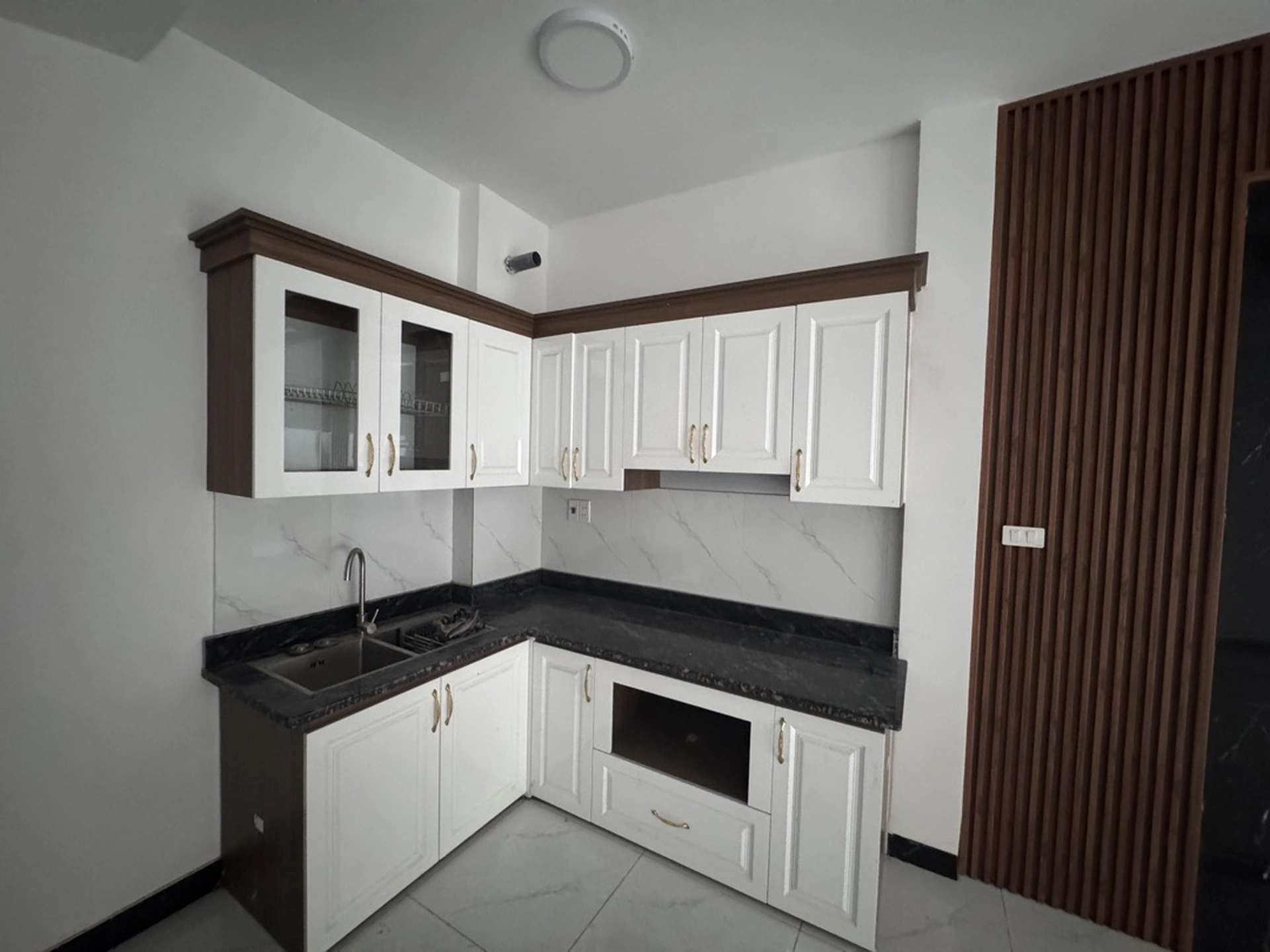 Nhà mặt ngõ cách Bát Khối 100m, P. Long Biên, Q. Long Biên, TP. Hà Nội