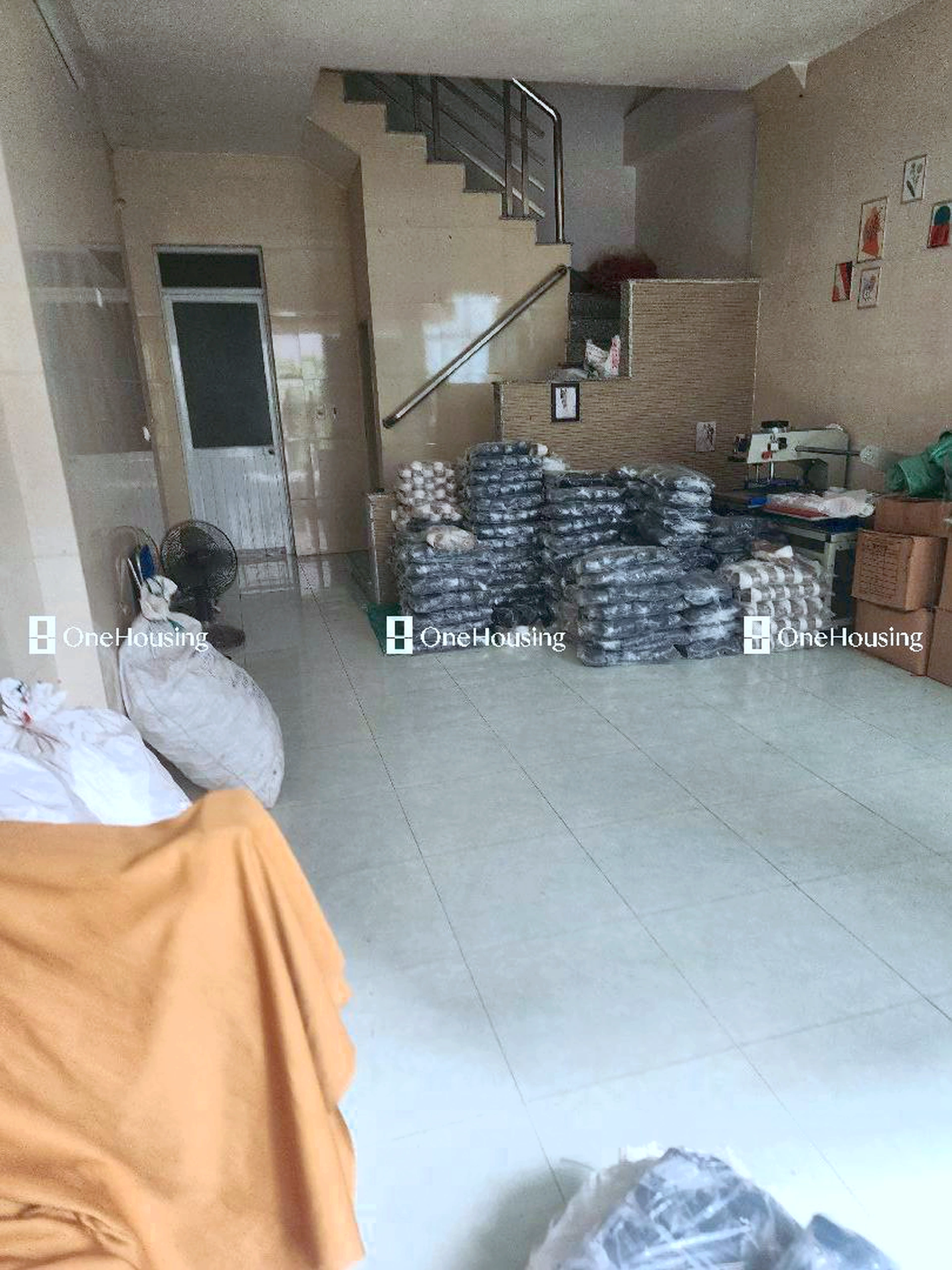Nhà mặt ngõ cách Thạch Bàn 100m, P. Thạch Bàn, Q. Long Biên, TP. Hà Nội