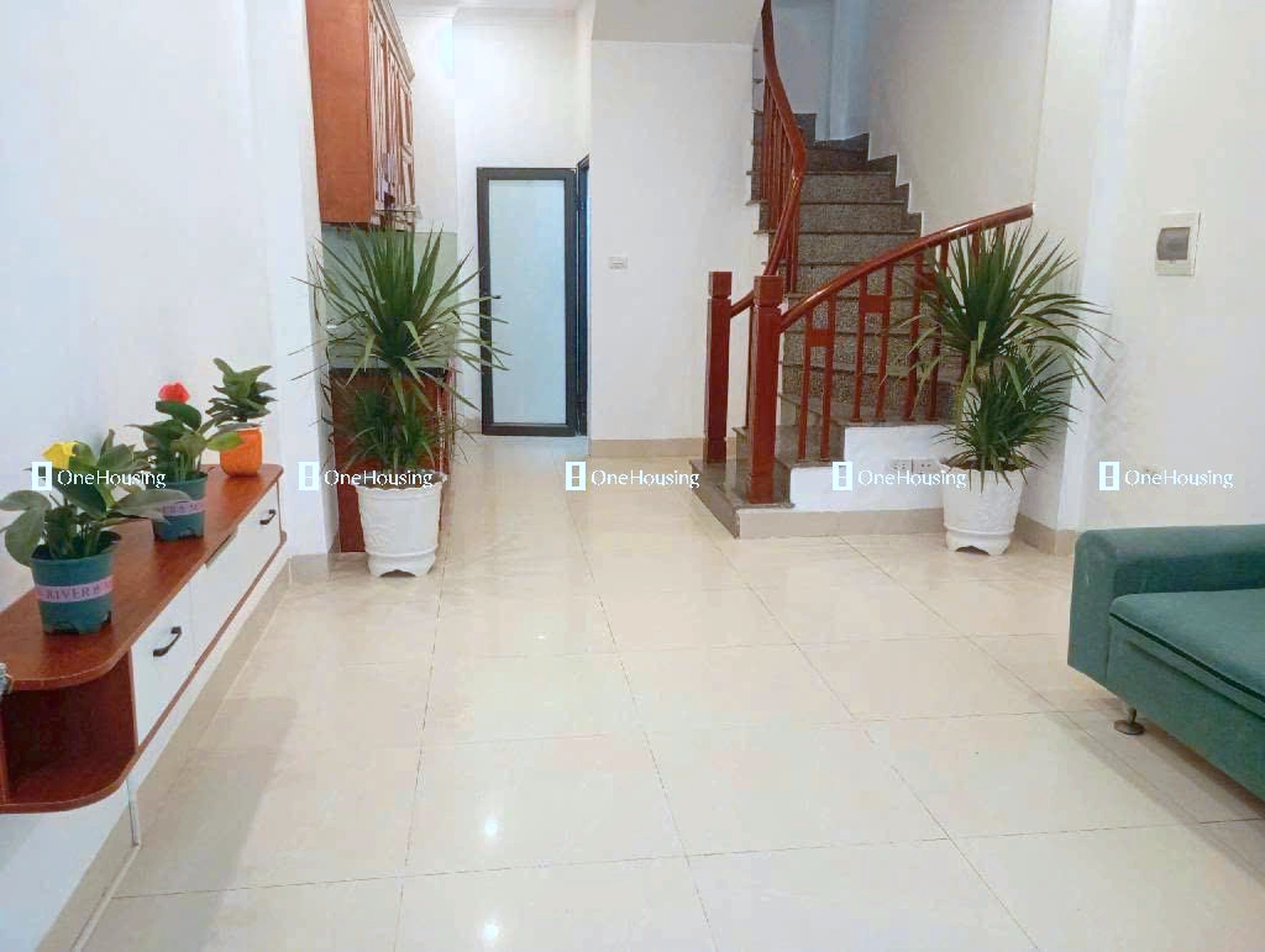 Nhà mặt ngõ cách Ngọc Trì 100m, P. Thạch Bàn, Q. Long Biên, TP. Hà Nội