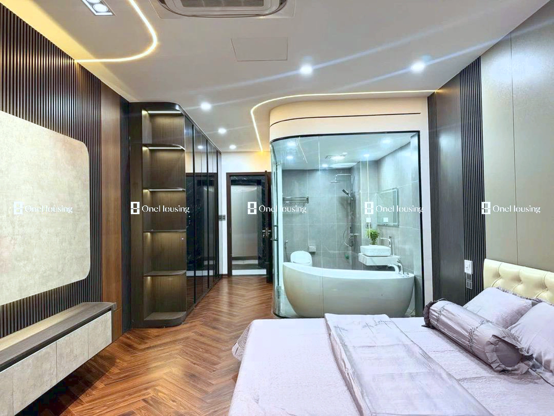 Nhà mặt ngõ cách Phố Trạm 100m, P. Long Biên, Q. Long Biên, TP. Hà Nội
