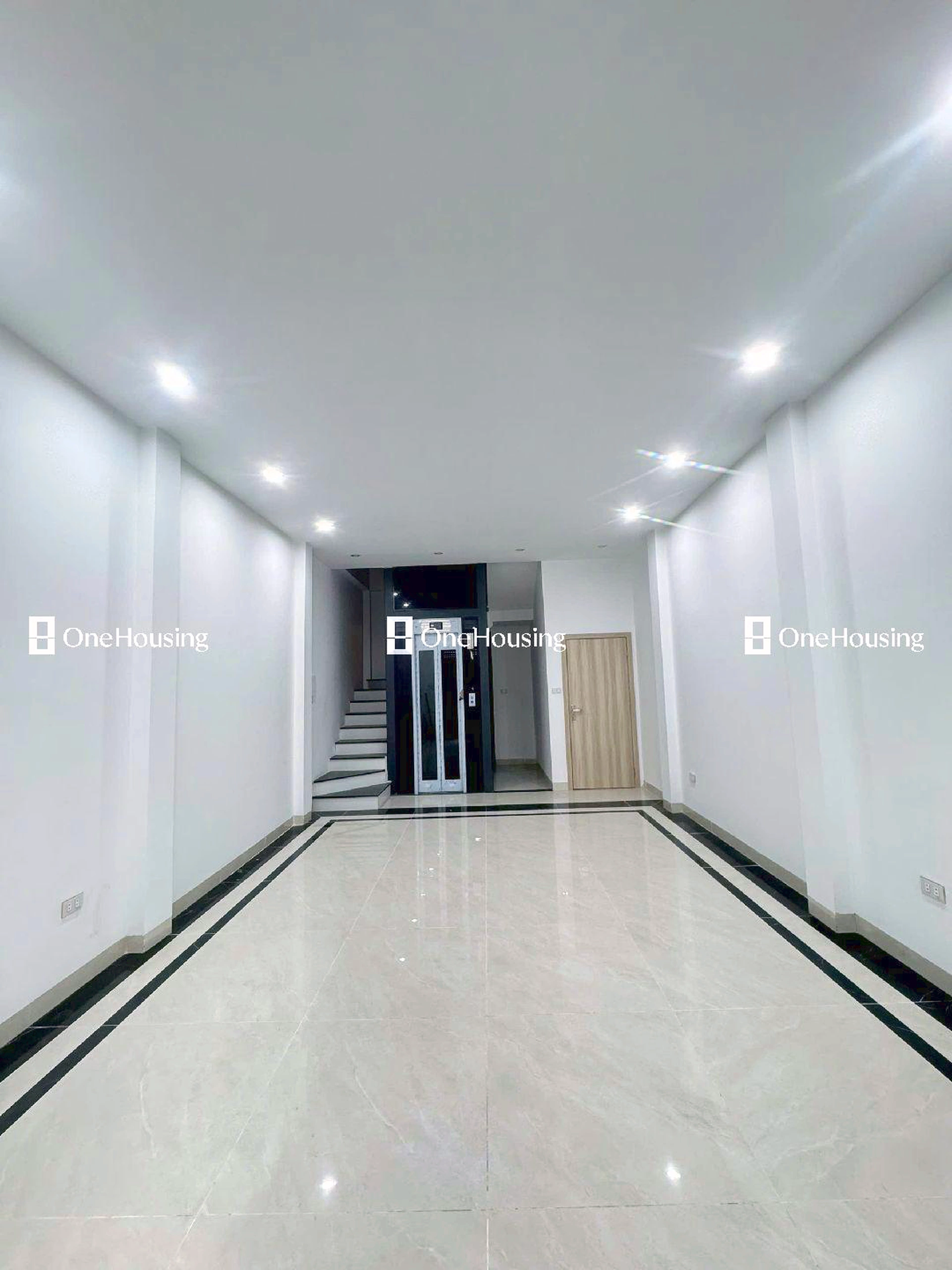 Nhà mặt ngõ cách Đàm Quang Trung 100m, P. Long Biên, Q. Long Biên, TP. Hà Nội