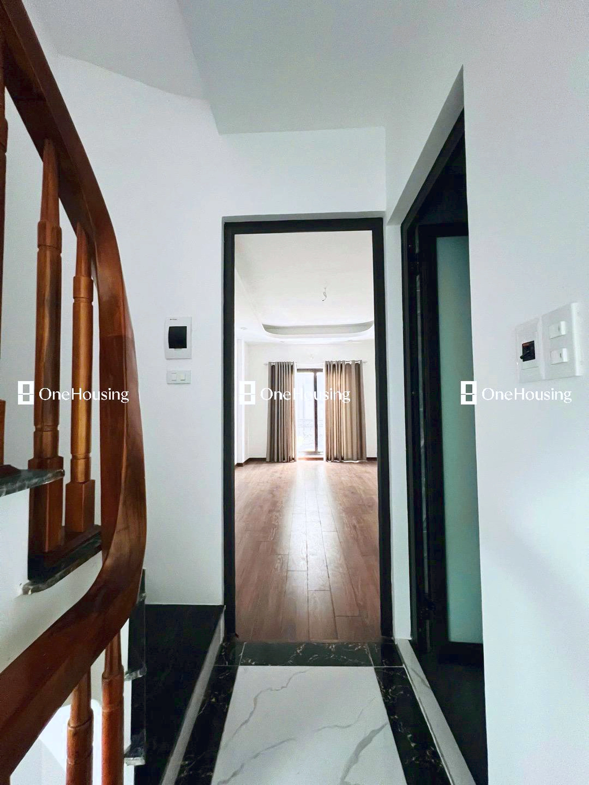 Nhà mặt ngõ cách Thạch Bàn 30m, P. Long Biên, Q. Long Biên, TP. Hà Nội