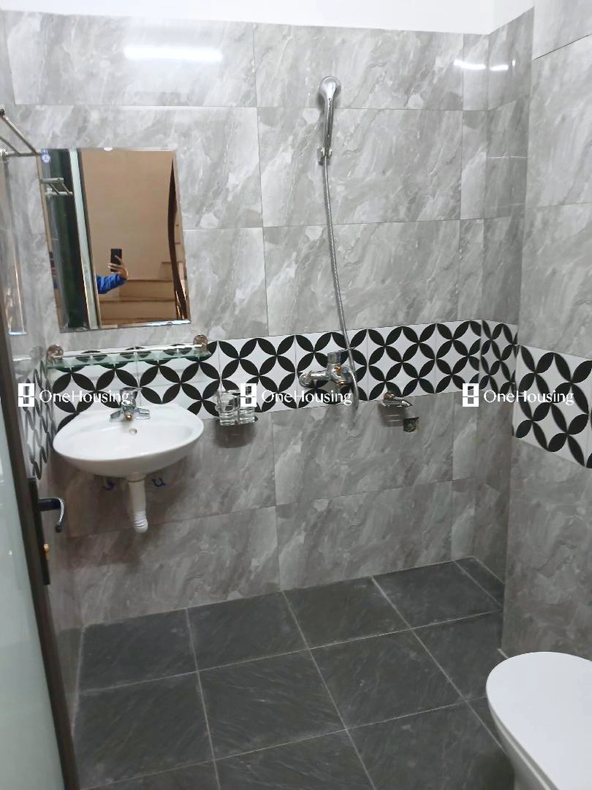 Nhà mặt ngõ cách Lĩnh Nam 100m, P. Lĩnh Nam, Q. Hoàng Mai, TP. Hà Nội