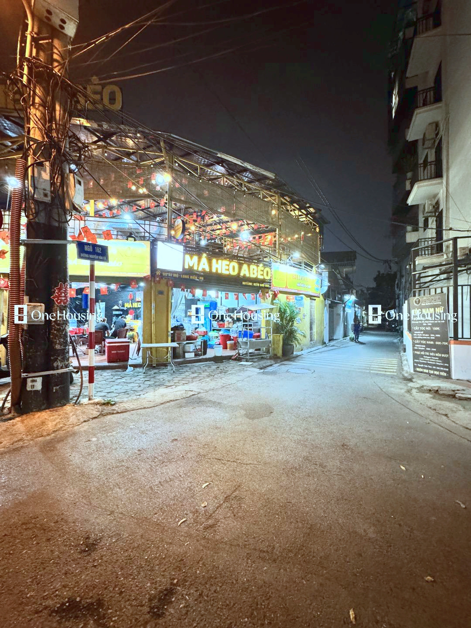 Nhà mặt ngõ cách Nguyễn Văn Cừ 20m, P. Bồ Đề, Q. Long Biên, TP. Hà Nội