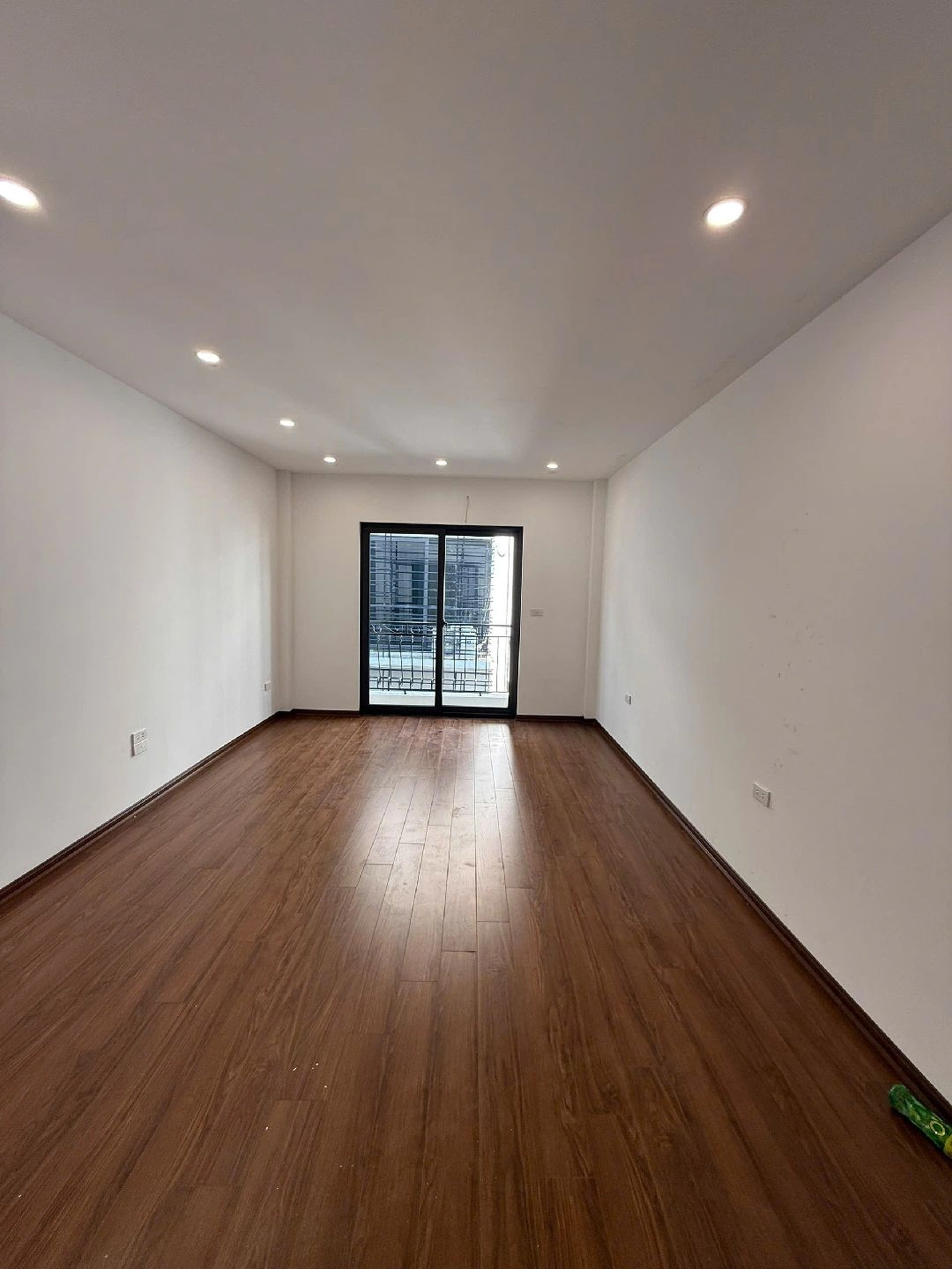 Nhà mặt ngõ cách Bát Khối 100m, P. Long Biên, Q. Long Biên, TP. Hà Nội