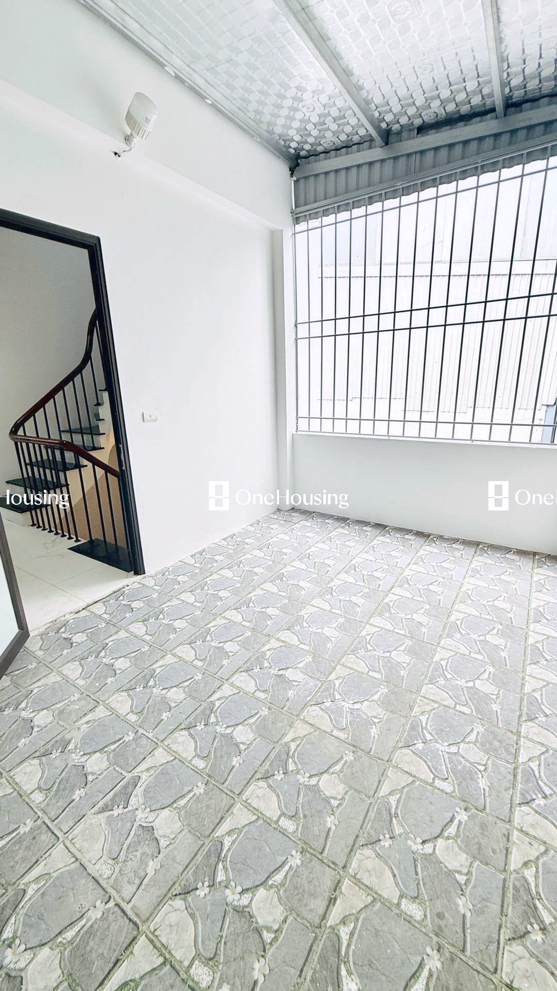 Nhà mặt ngõ cách Bắc Cầu 80m, P. Ngọc Thụy, Q. Long Biên, TP. Hà Nội