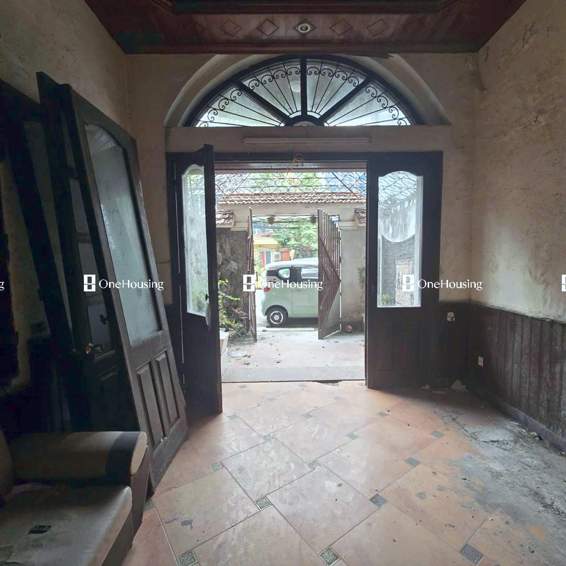 Nhà mặt phố Hồng Mai, P. Bạch Mai, Q. Hai Bà Trưng, TP. Hà Nội