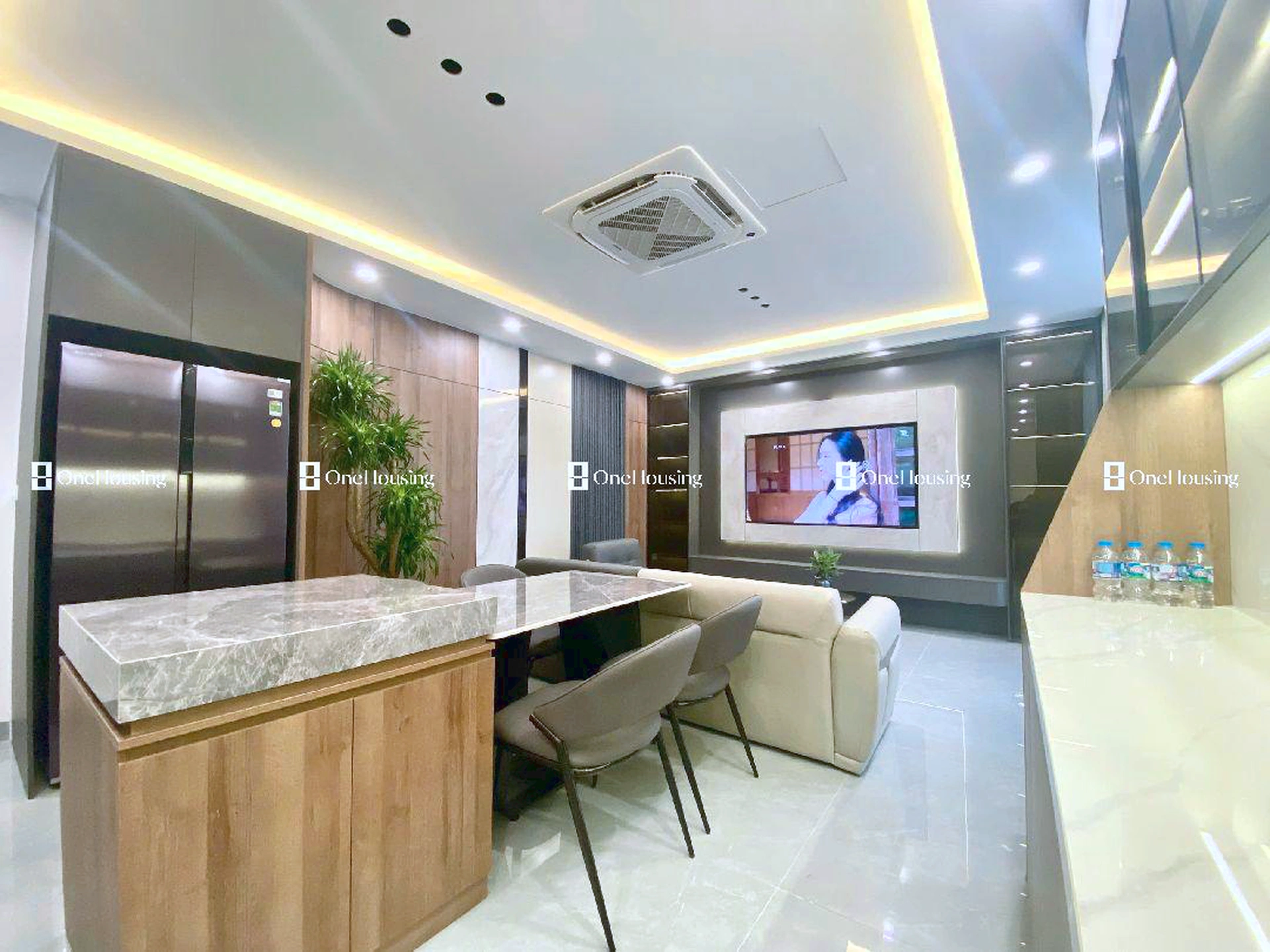 Nhà mặt ngõ cách Ngô Gia Tự 80m, P. Việt Hưng, Q. Long Biên, TP. Hà Nội
