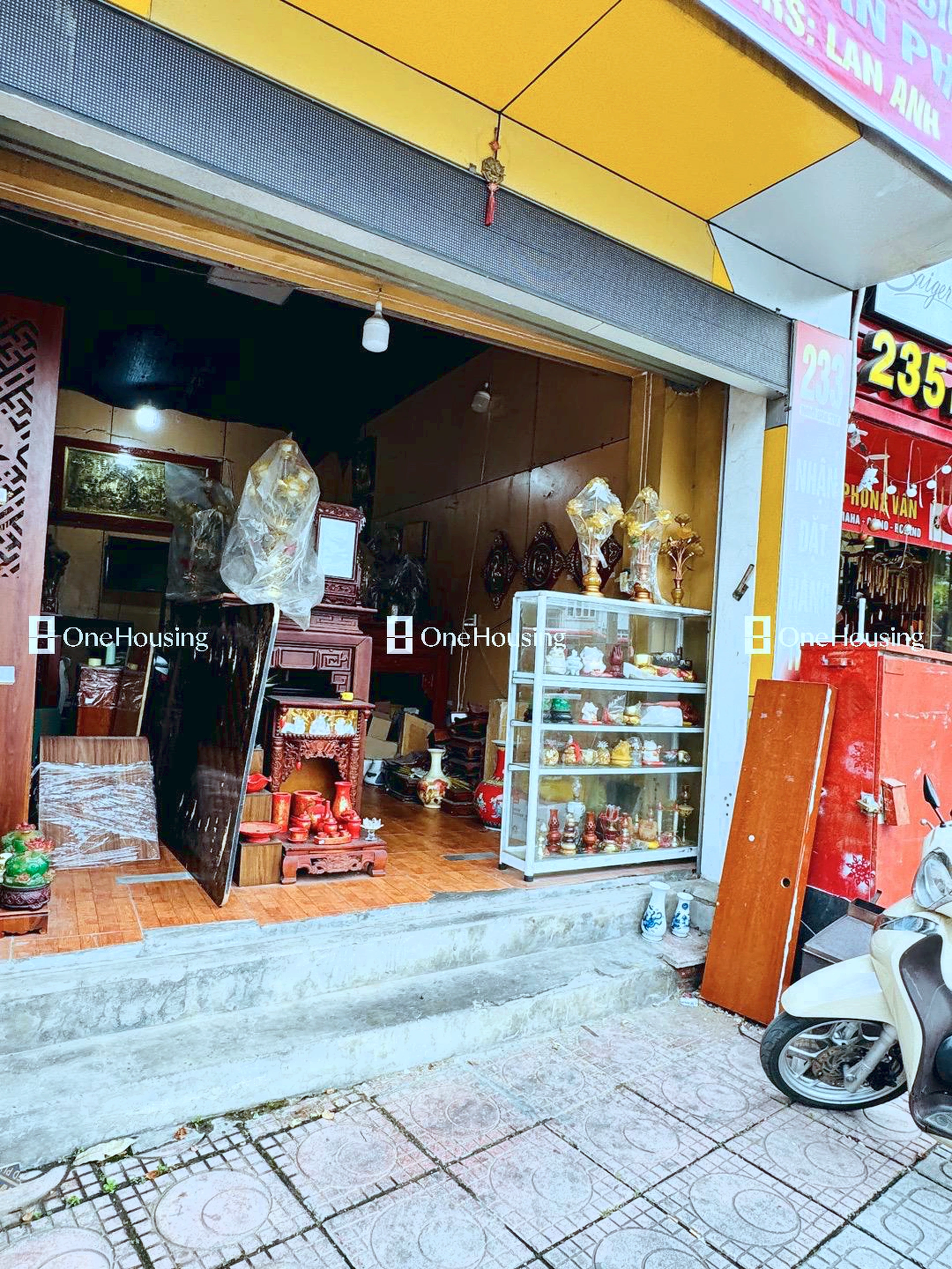 Nhà mặt phố Ngô Gia Tự, P. Việt Hưng, Q. Long Biên, TP. Hà Nội
