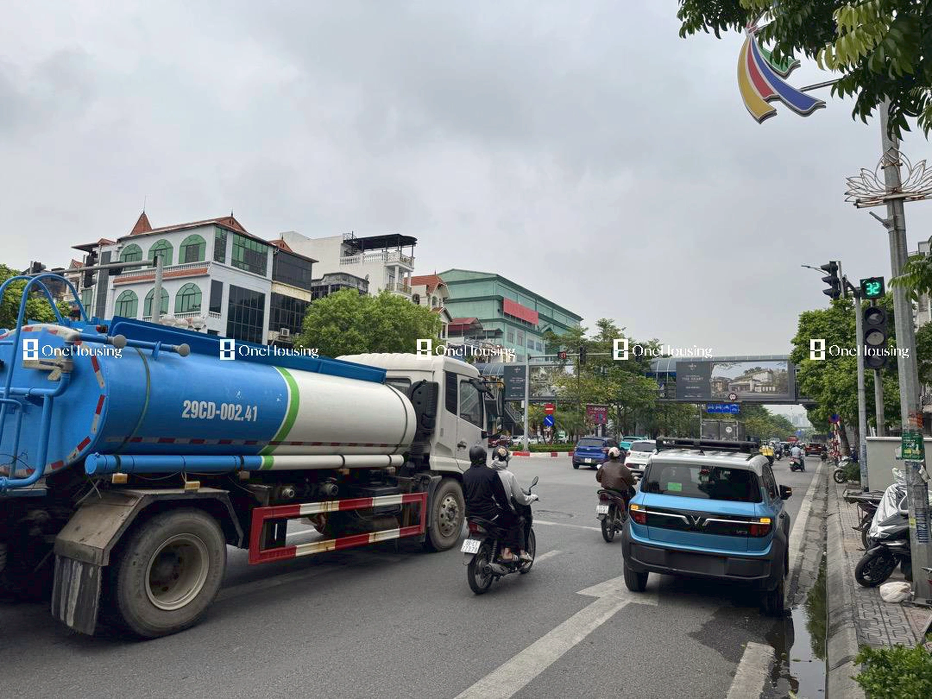 Nhà mặt phố Ngô Gia Tự, P. Việt Hưng, Q. Long Biên, TP. Hà Nội