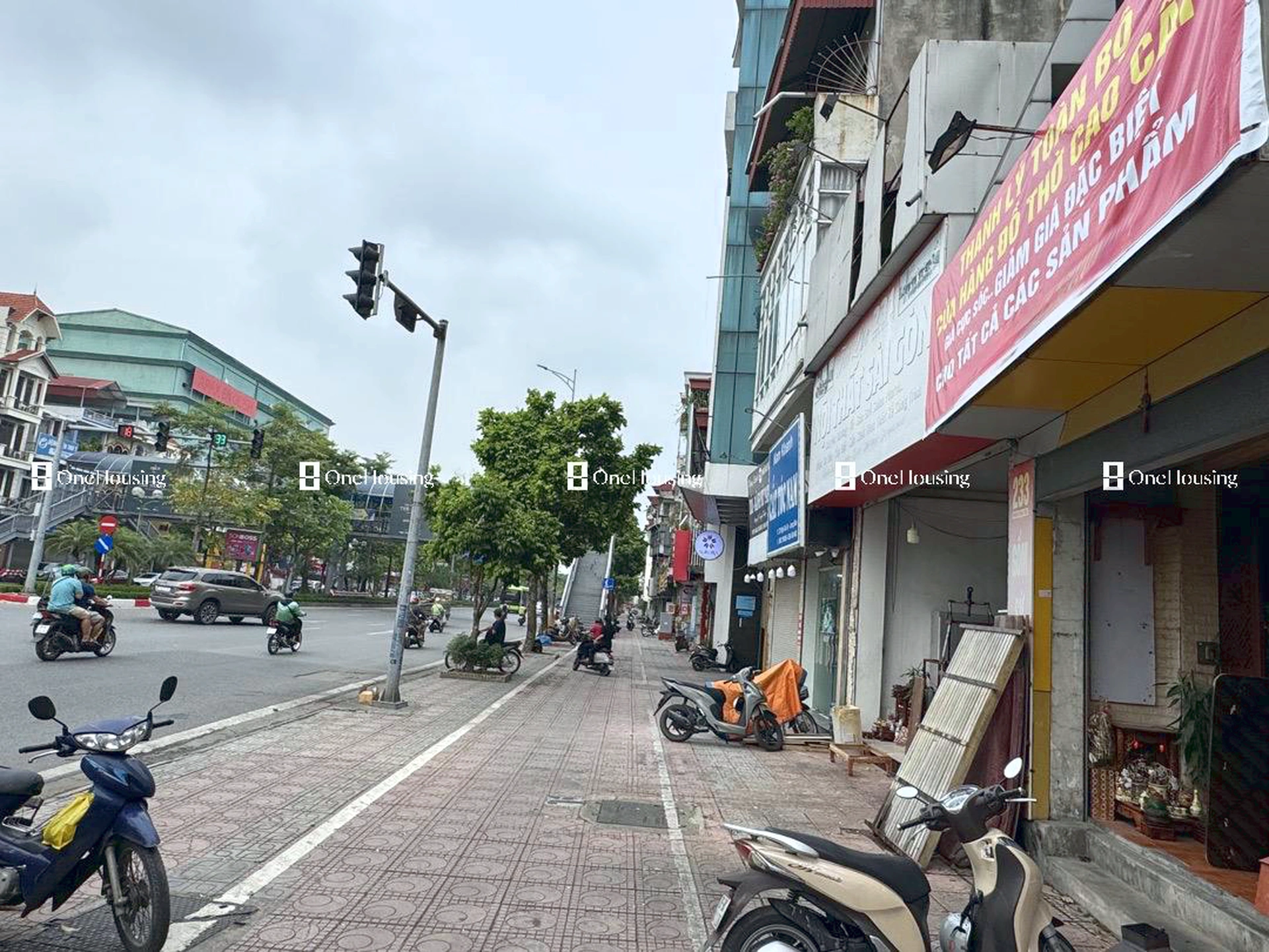 Nhà mặt phố Ngô Gia Tự, P. Việt Hưng, Q. Long Biên, TP. Hà Nội