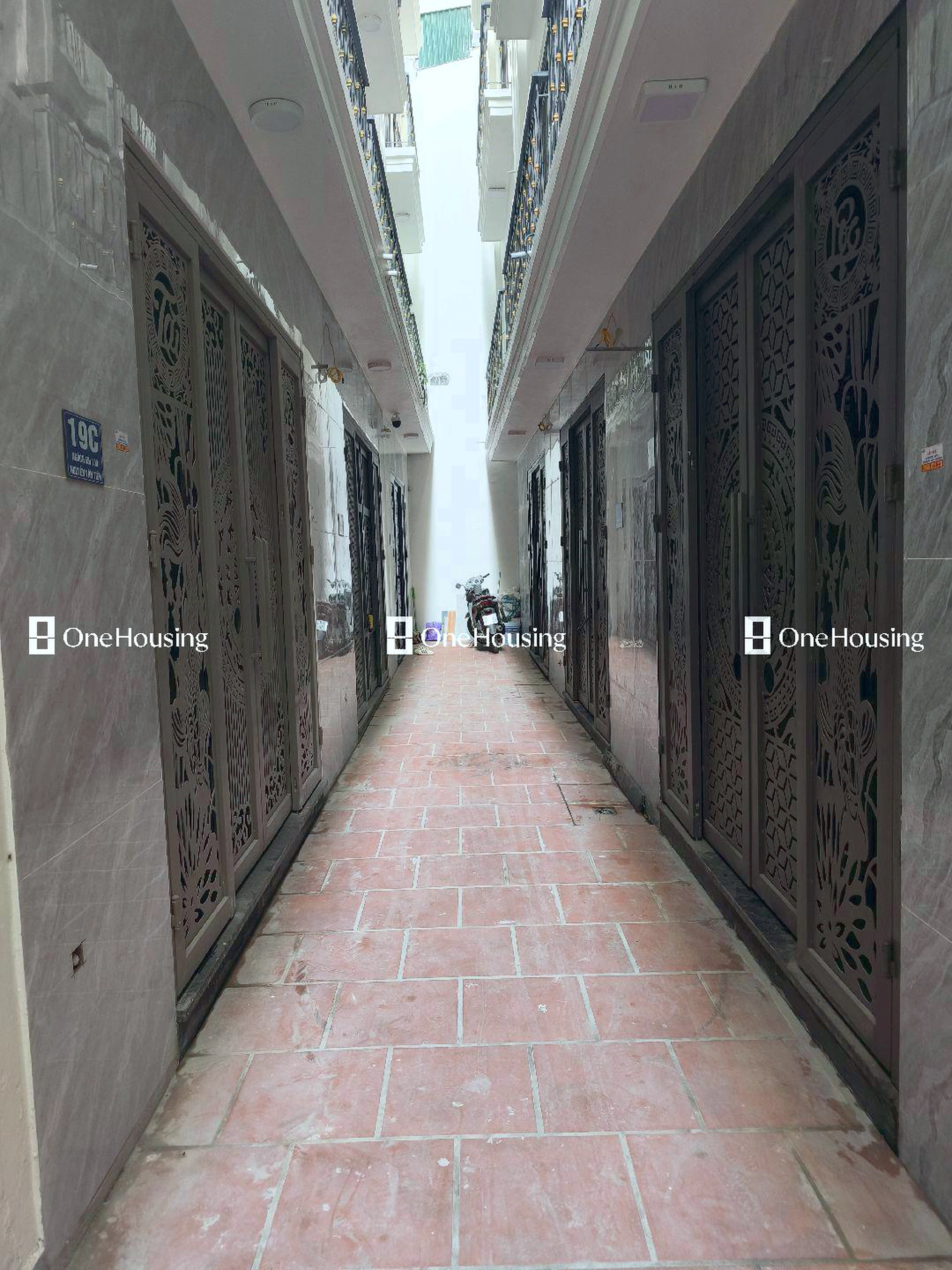 Nhà mặt ngõ cách Nguyễn Văn Viên 100m, P. Vĩnh Tuy, Q. Hai Bà Trưng, TP. Hà Nội