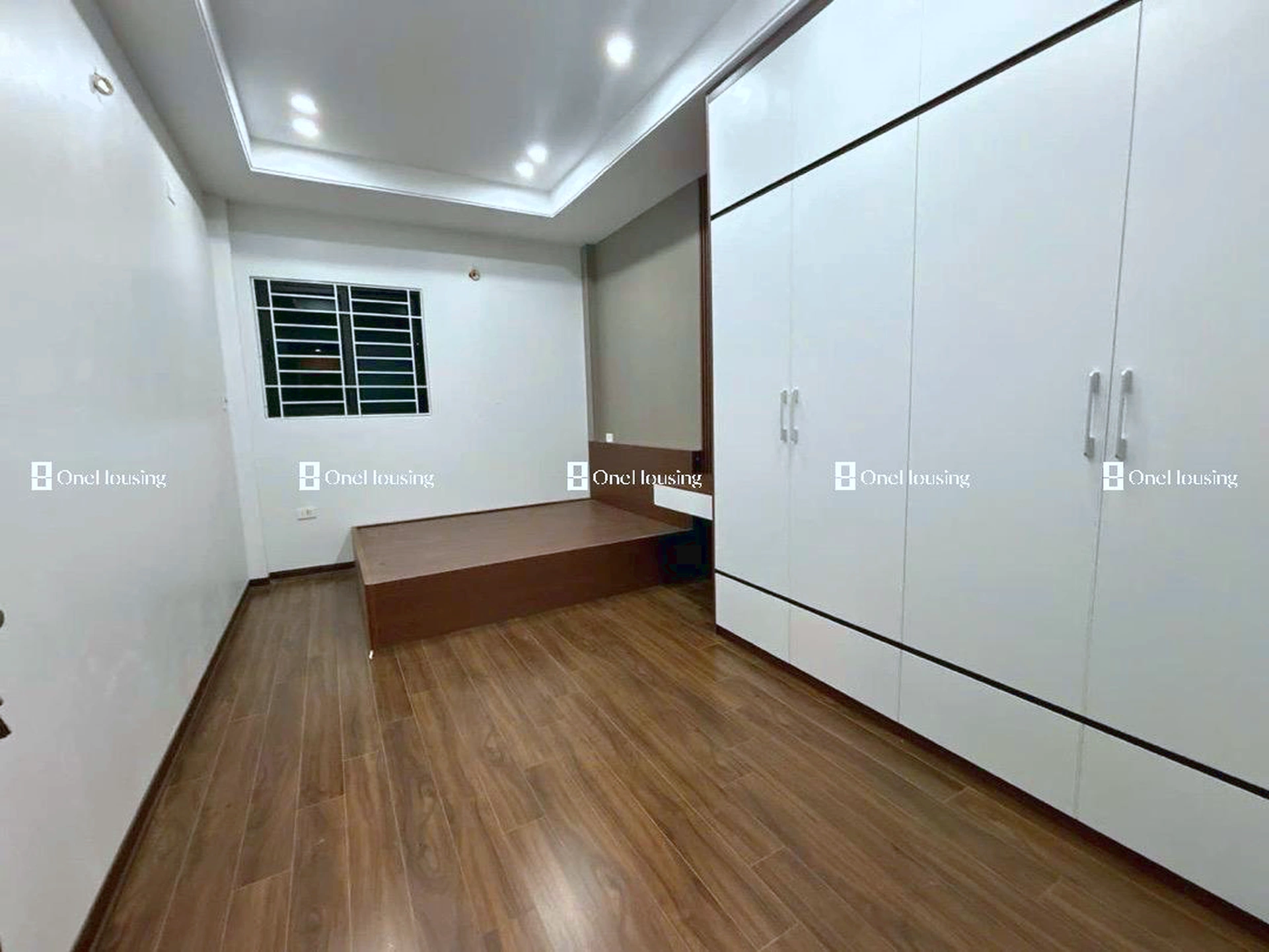 Nhà mặt ngõ cách Lạc Long Quân 50m, P. Nghĩa Đô, Q. Cầu Giấy, TP. Hà Nội