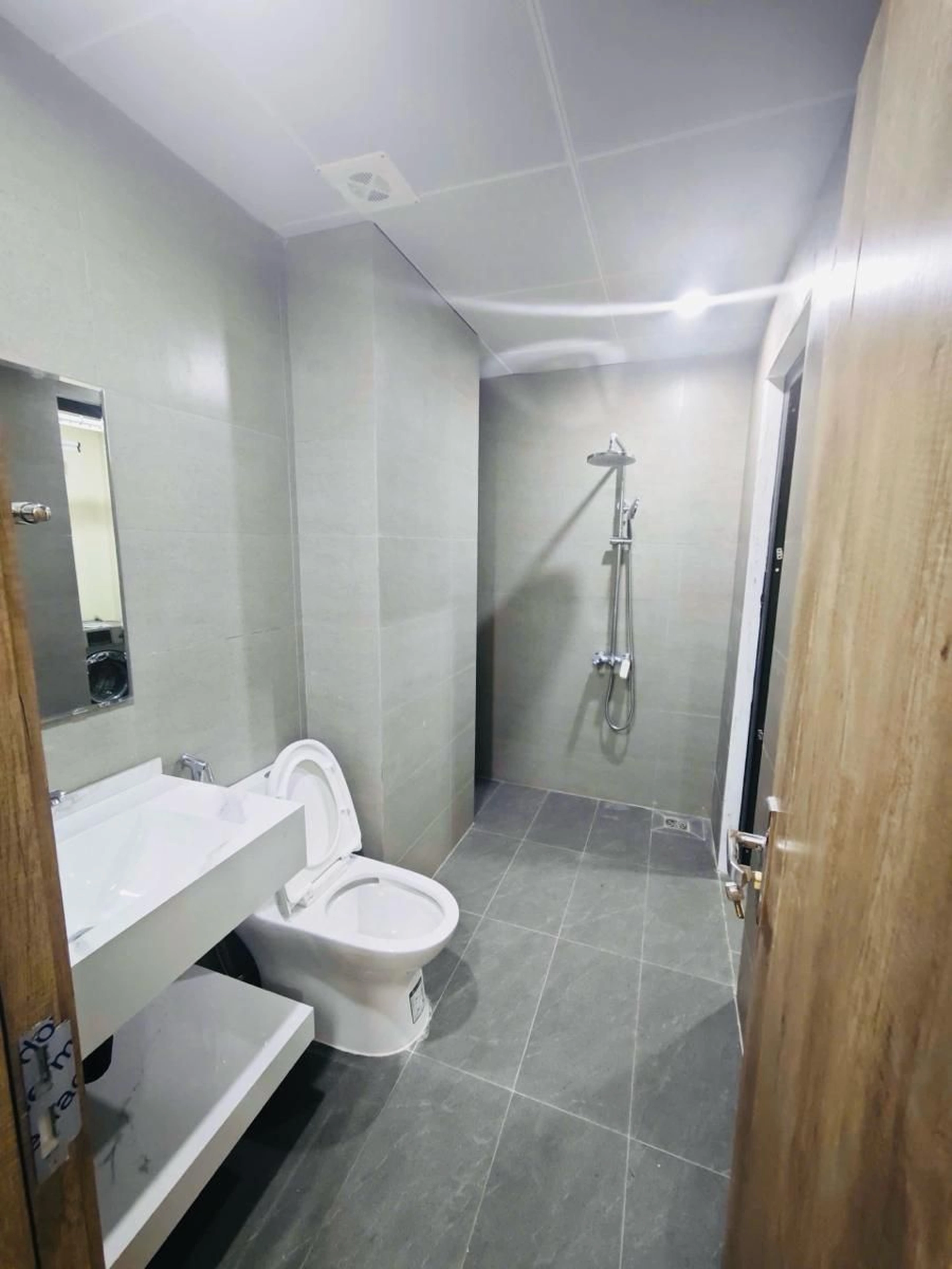 Nhà mặt ngõ cách Hoàng Hoa Thám 20m, P. Liễu Giai, Q. Ba Đình, TP. Hà Nội