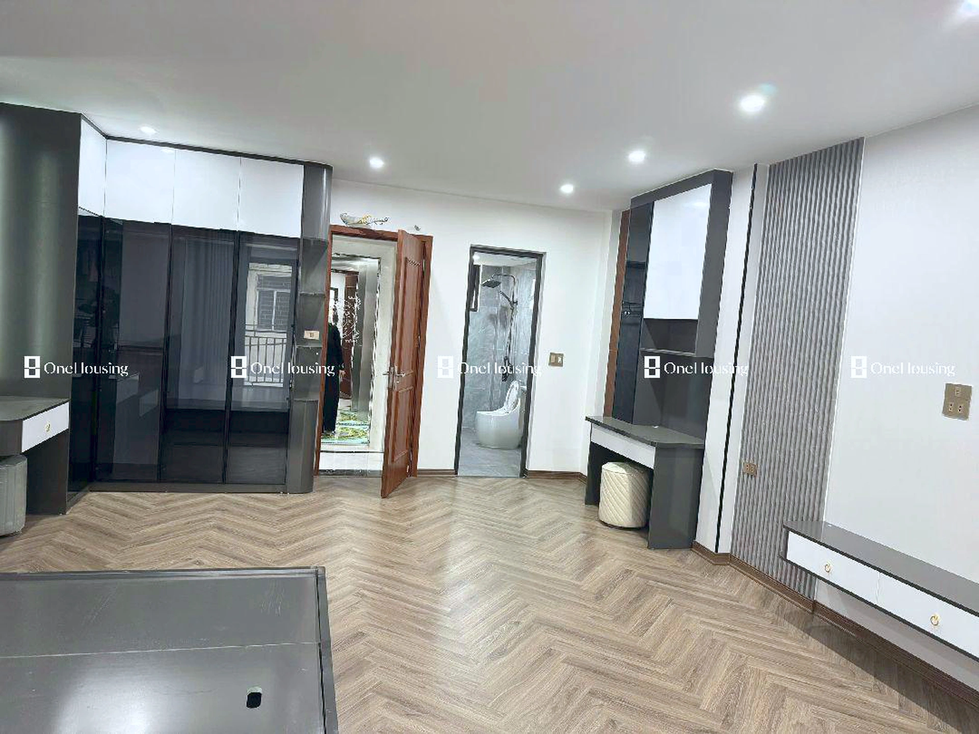 Nhà mặt ngõ cách Long Biên 1 30m, P. Ngọc Lâm, Q. Long Biên, TP. Hà Nội