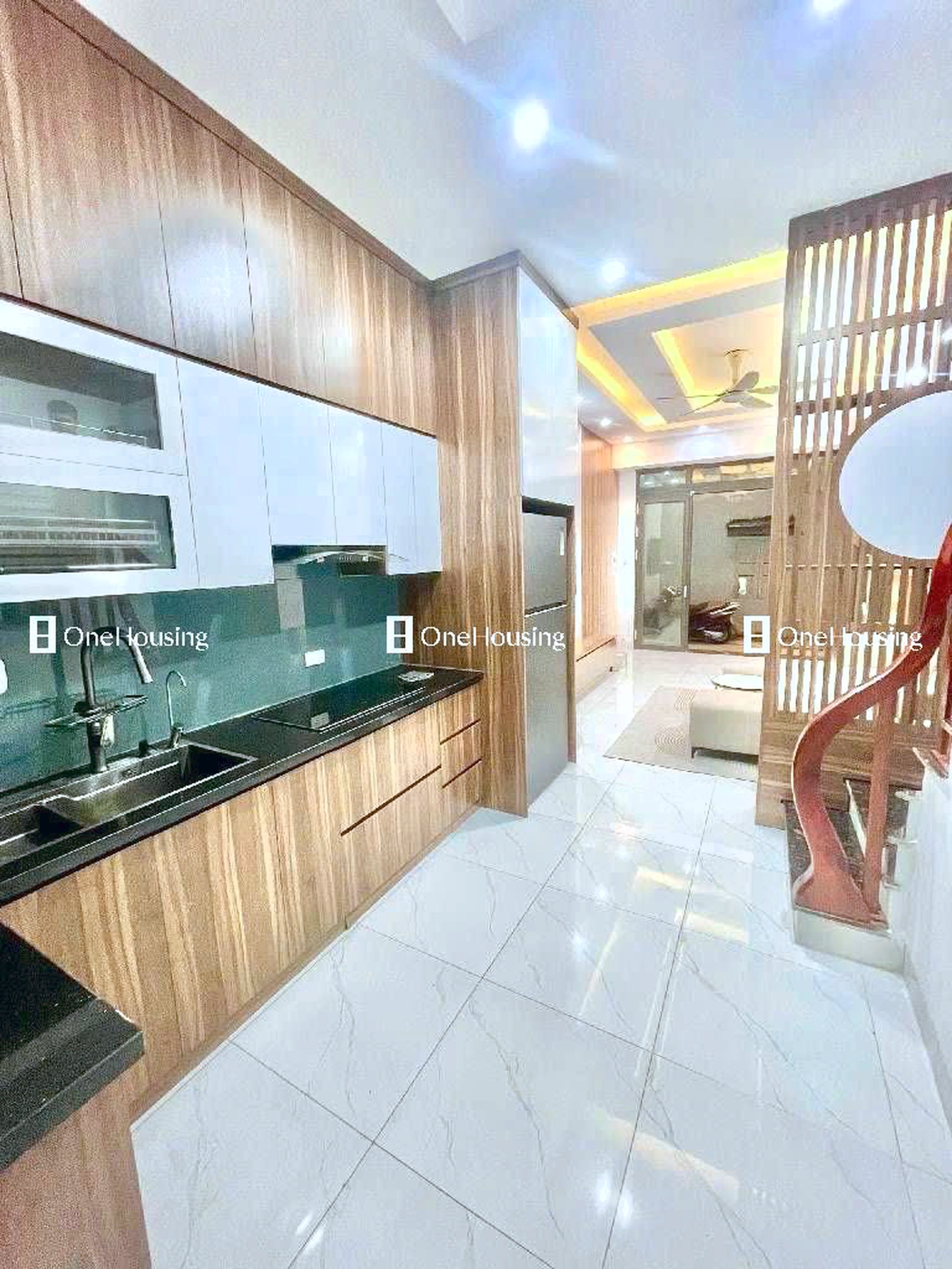 Nhà mặt ngõ cách Hoa Lâm 200m, P. Việt Hưng, Q. Long Biên, TP. Hà Nội