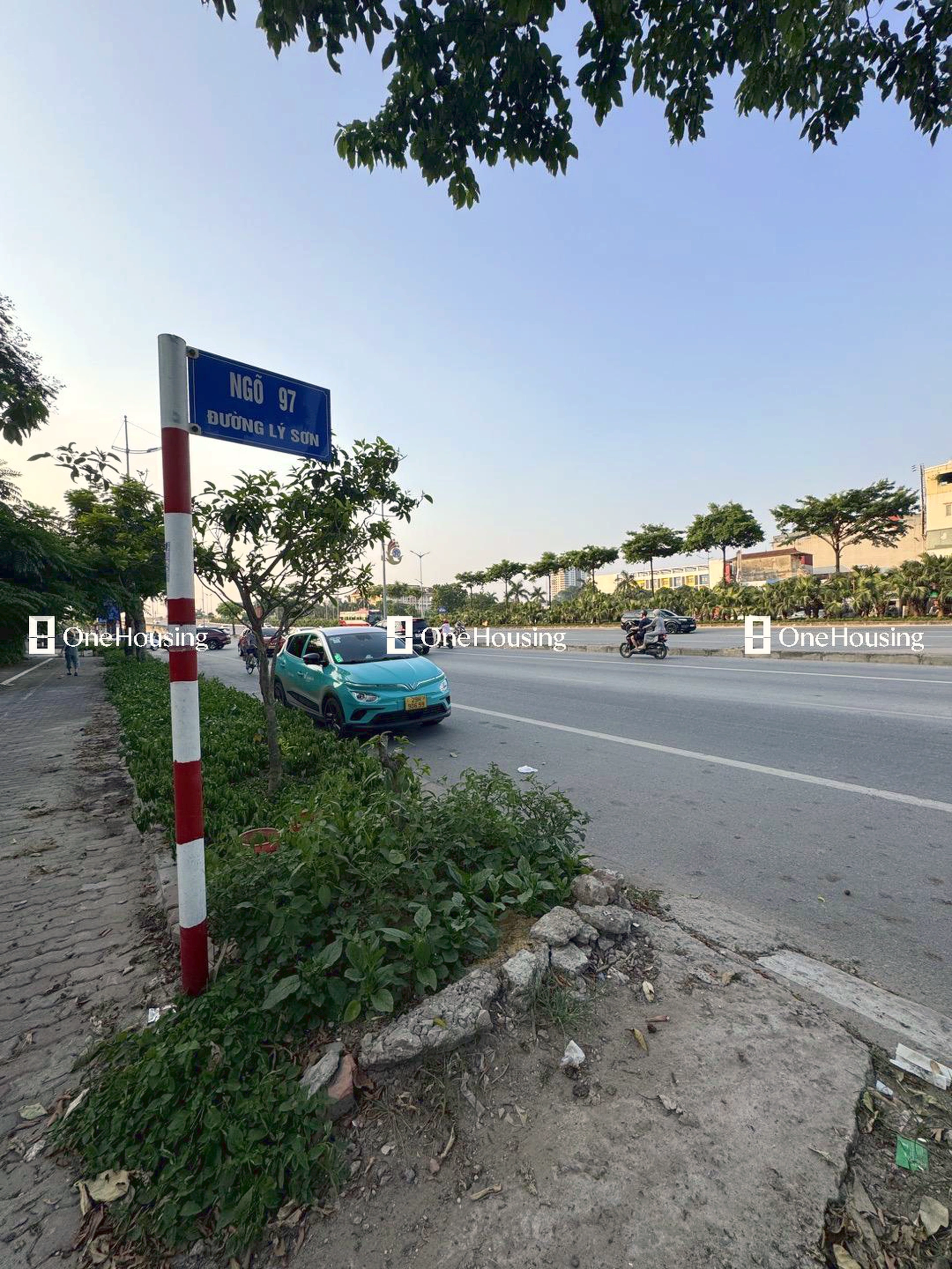 Nhà mặt ngõ cách Lý Sơn 10m, P. Ngọc Thụy, Q. Long Biên, TP. Hà Nội