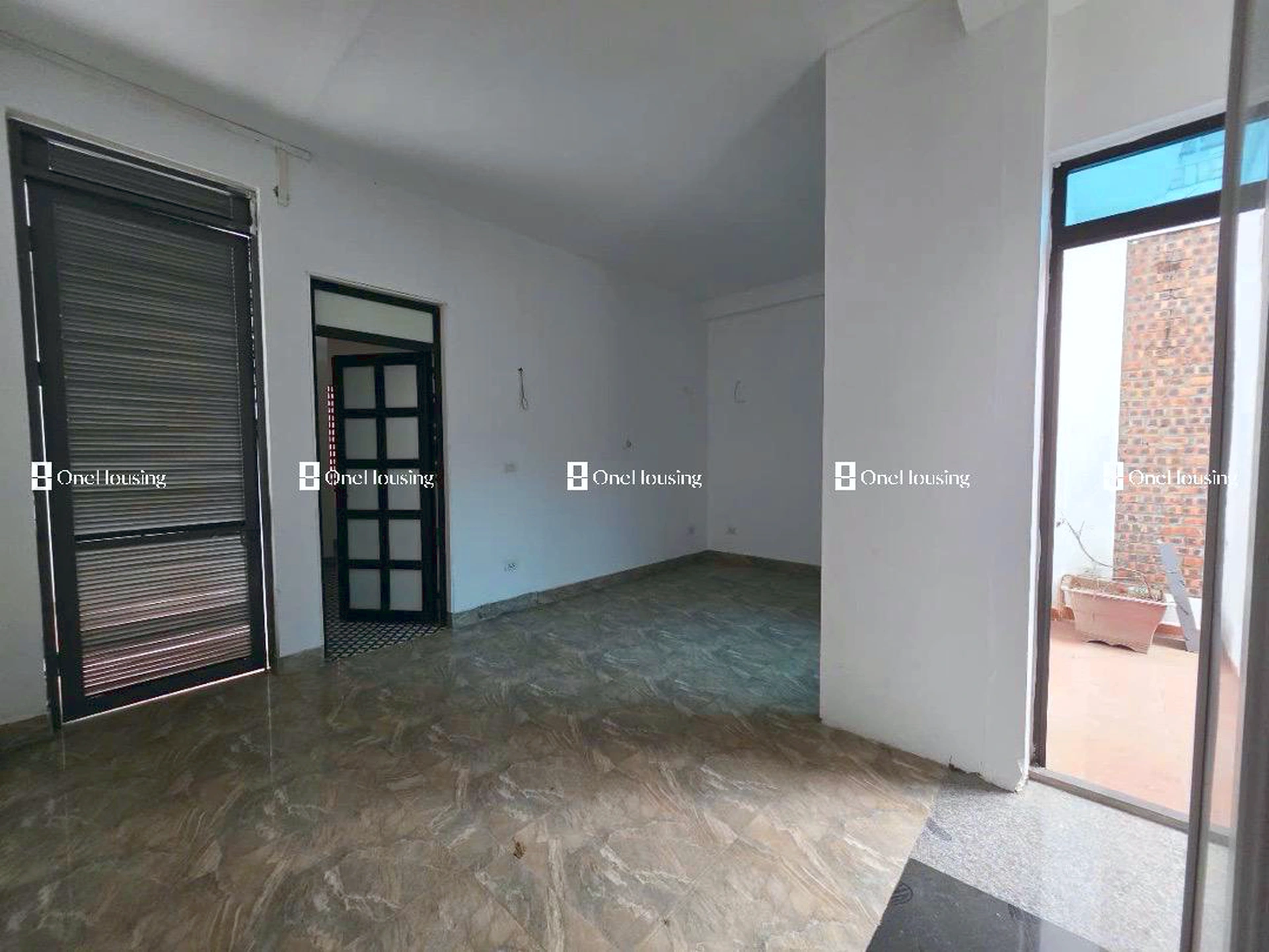 Nhà mặt ngõ cách Âu Cơ (đường gom chân đê) 20m, P. Tứ Liên, Q. Tây Hồ, TP. Hà Nội