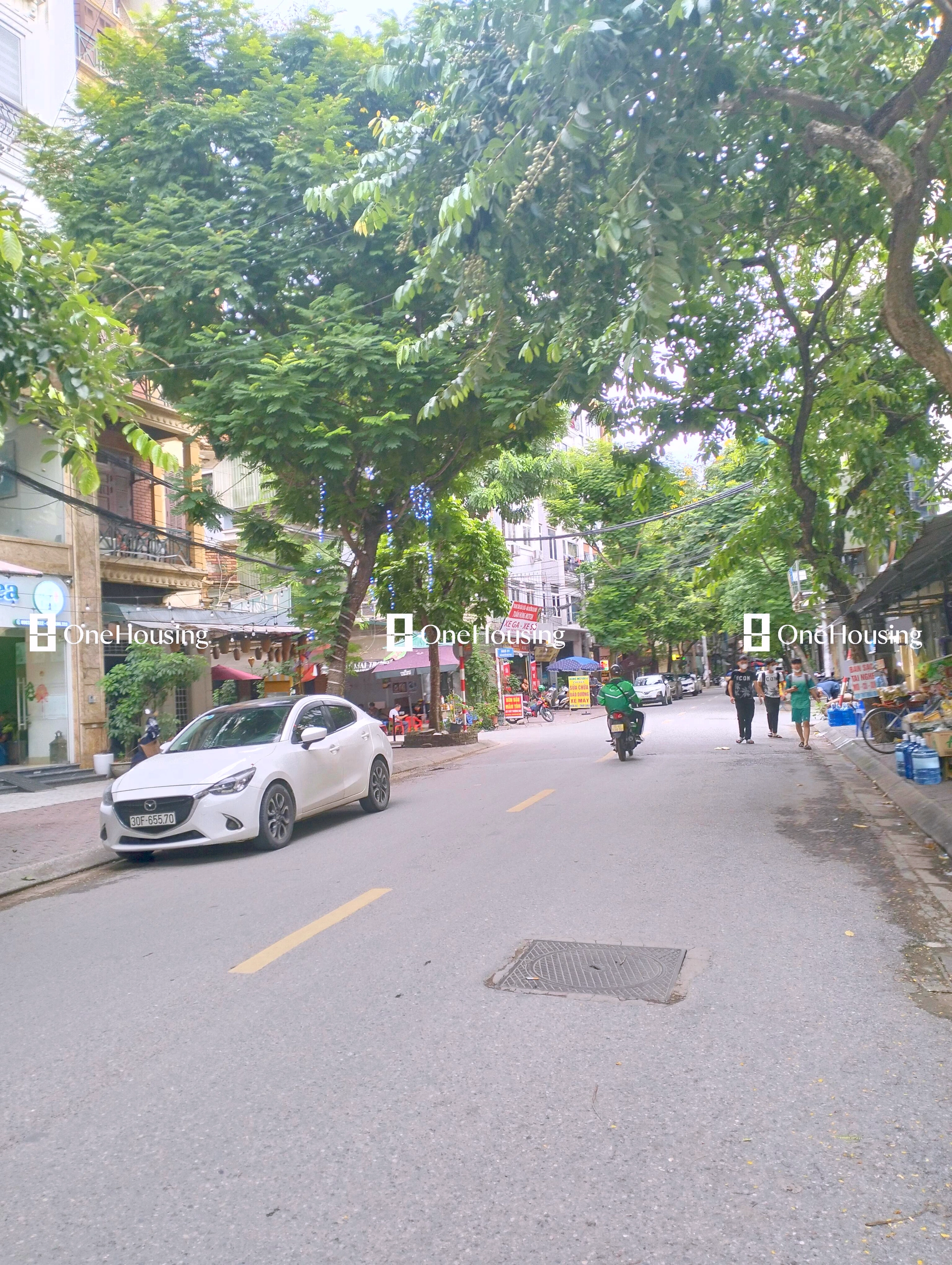 Nhà mặt phố Nguyễn Khả Trạc, P. Mai Dịch, Q. Cầu Giấy, TP. Hà Nội