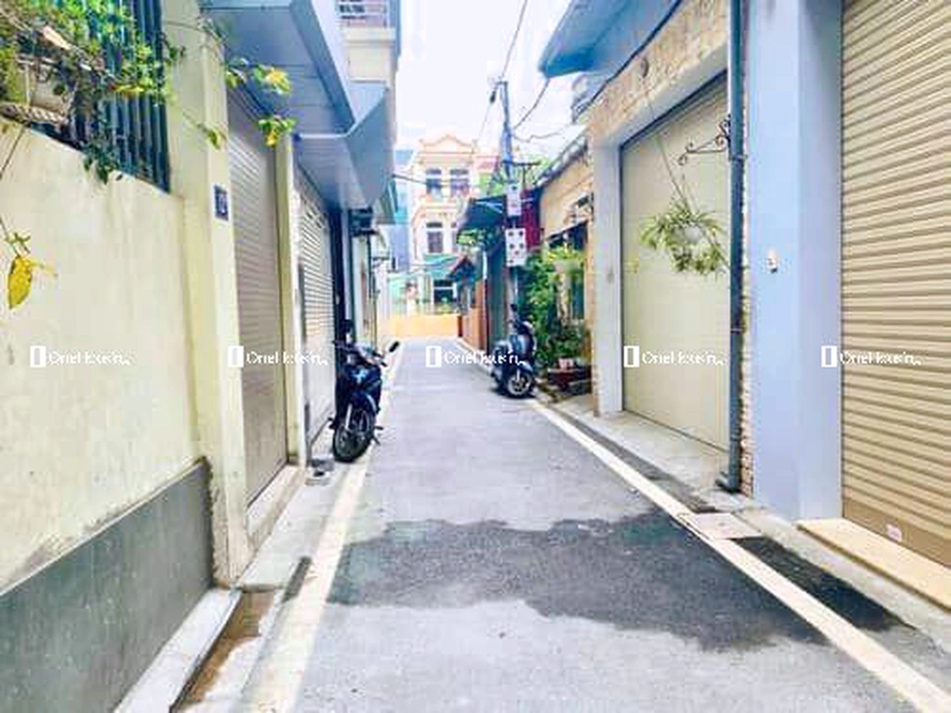 Nhà mặt ngõ cách Nguyễn Văn Cừ 30m, P. Gia Thụy, Q. Long Biên, TP. Hà Nội