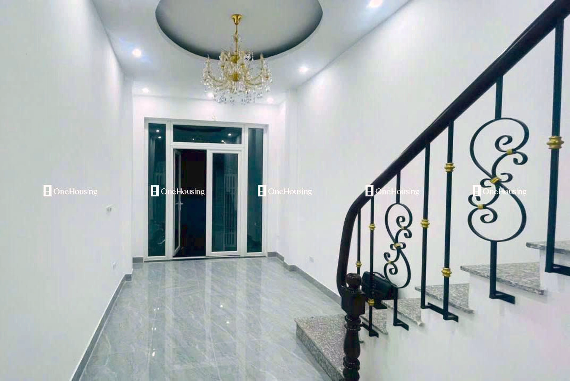 Nhà mặt ngõ cách Thạch Bàn 100m, P. Thạch Bàn, Q. Long Biên, TP. Hà Nội